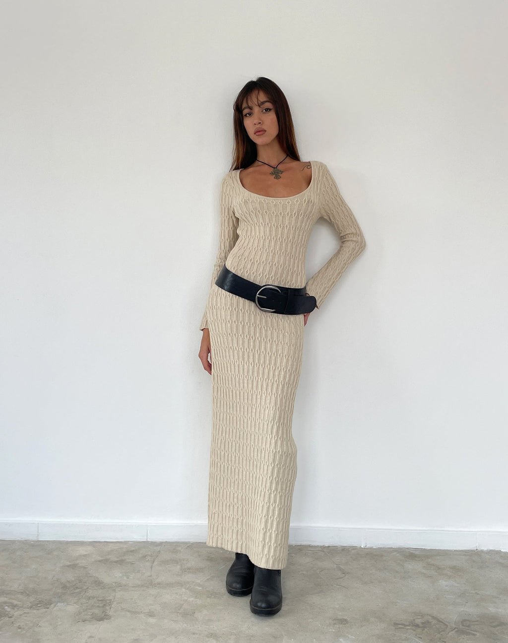 Maxi Vestido de Manga Larga Kiasta en Punto Neutro