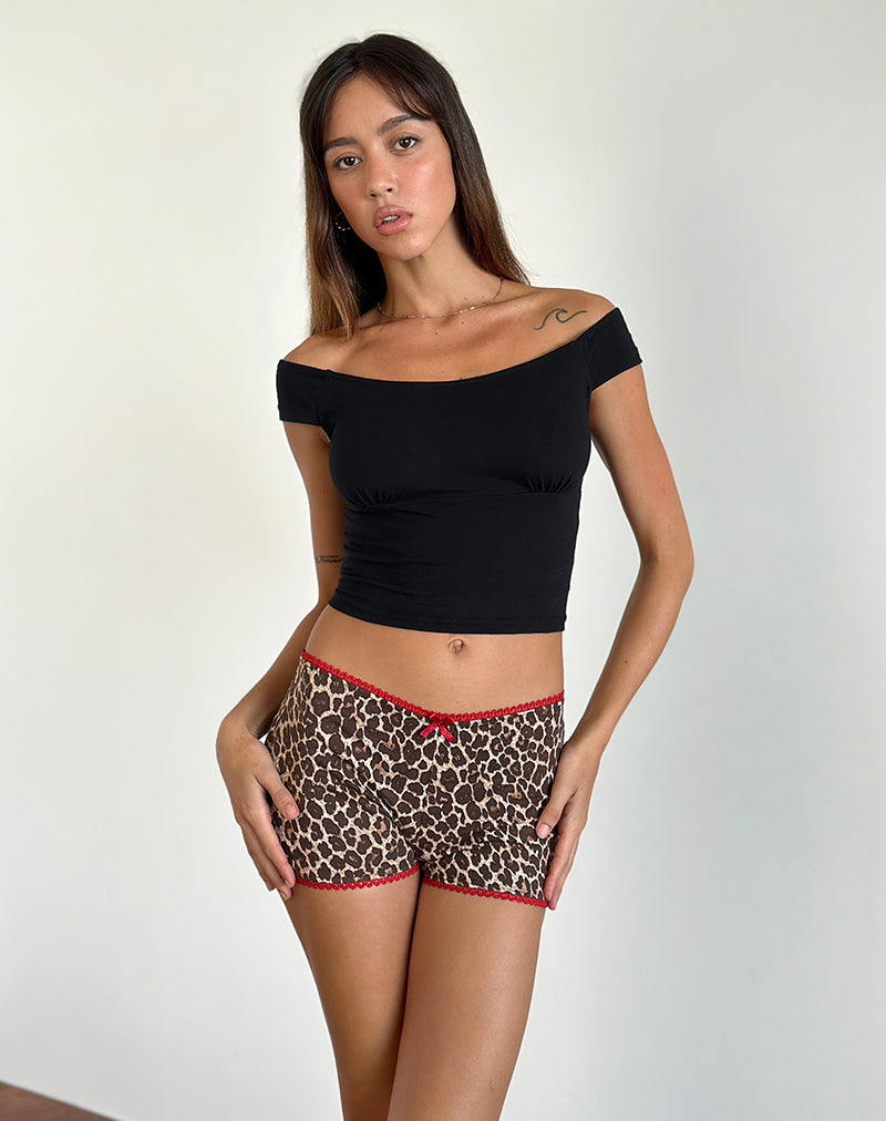 imagen de Kichi Shorts en Rar Leopard Sandstorm con ribete rojo