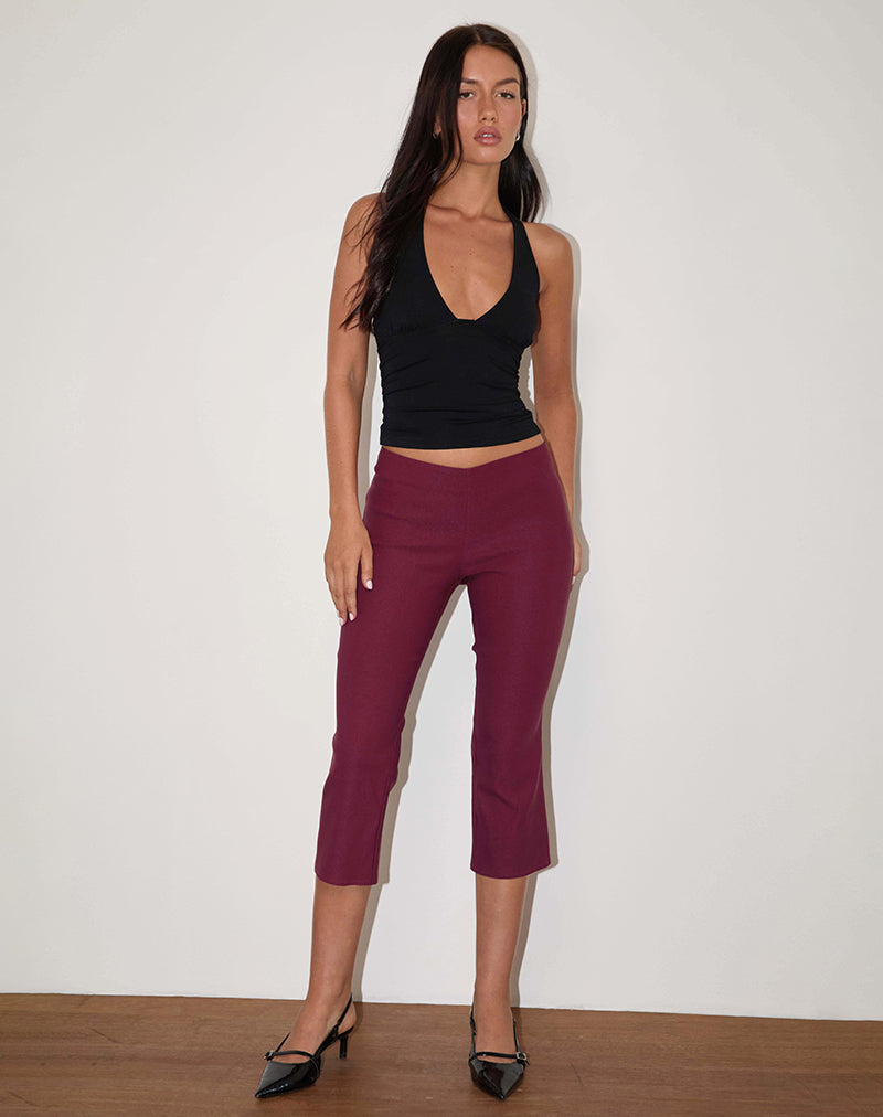 Pantalón capri Kila en burdeos de sastrería