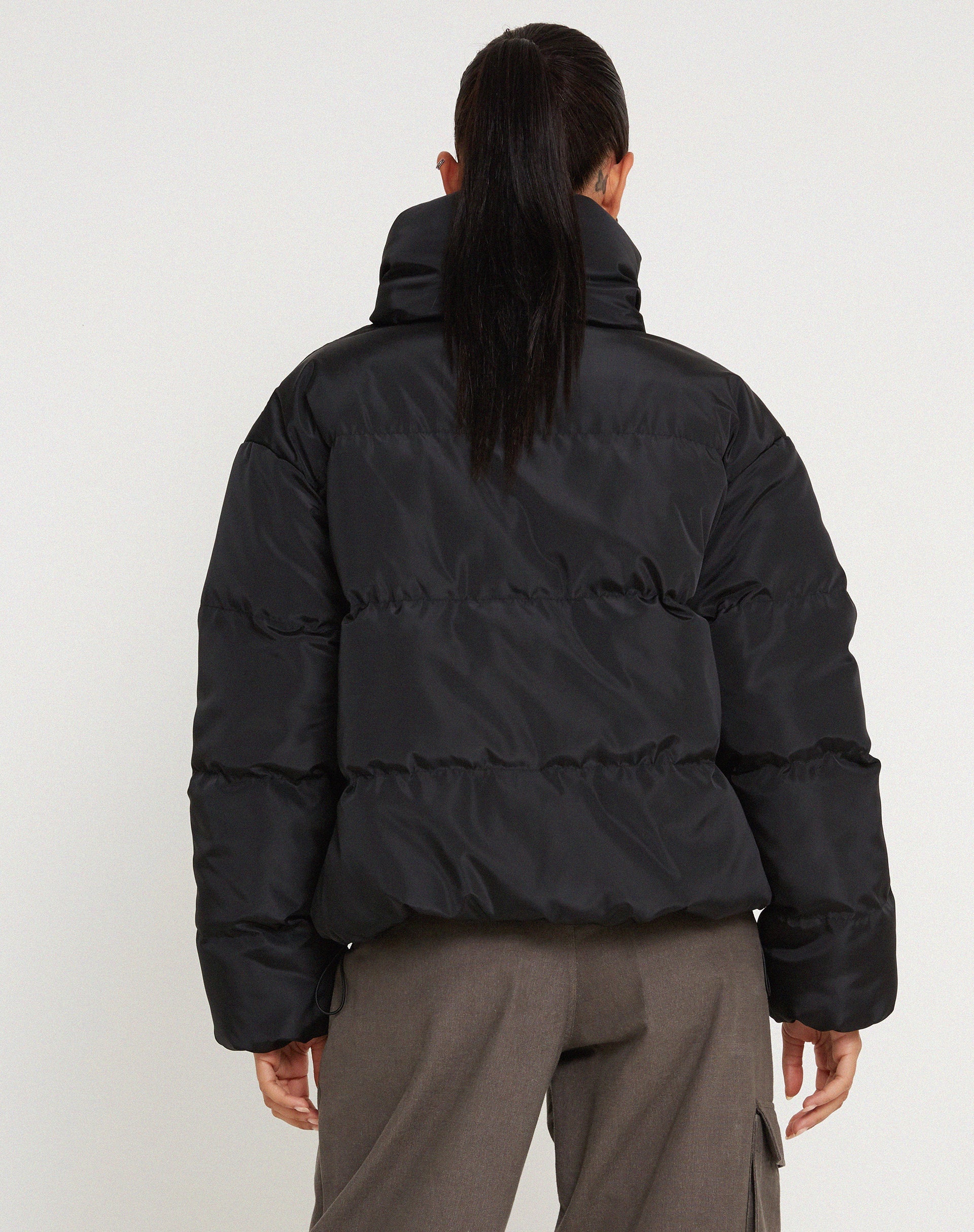 imagen de Kimbu Jacket en negro