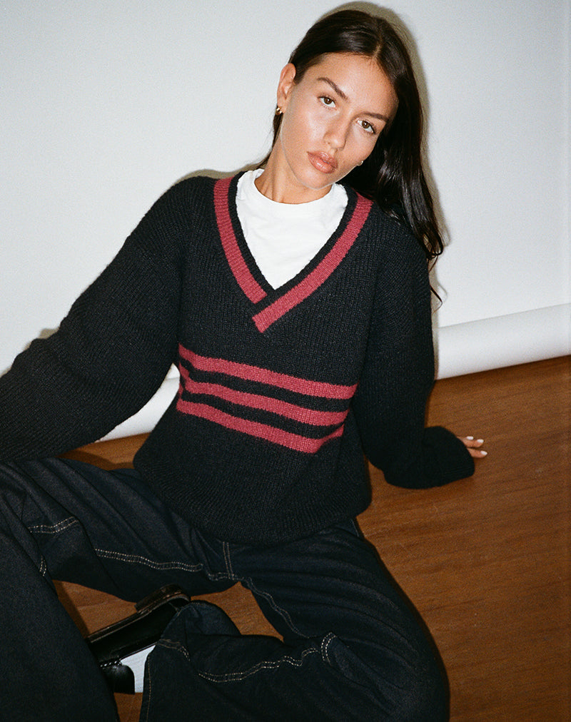 Imagen de Knitza Jumper en negro con rayas rojas