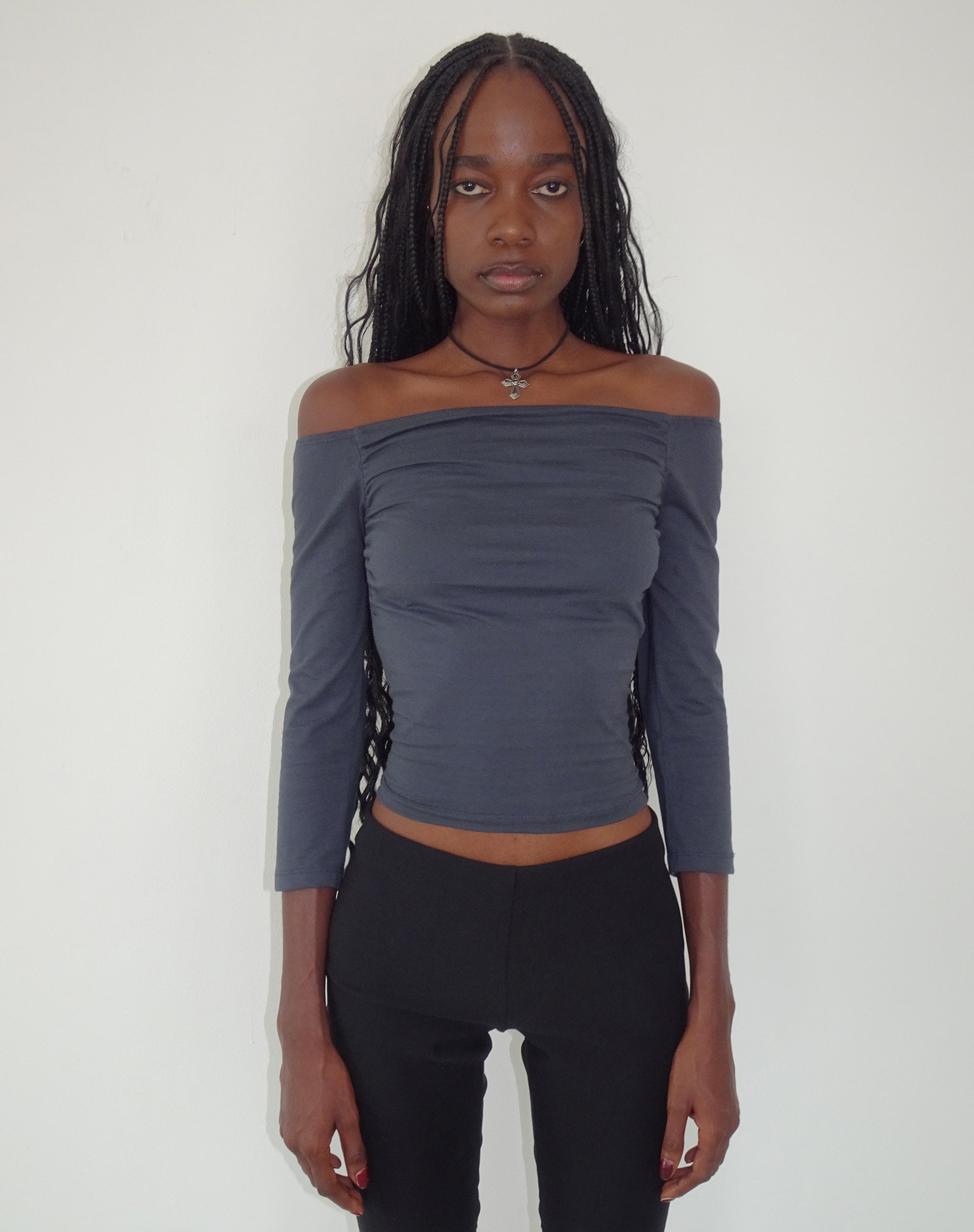 Imagen de Koby Off Shoulder Bardot Top en Ocean Storm