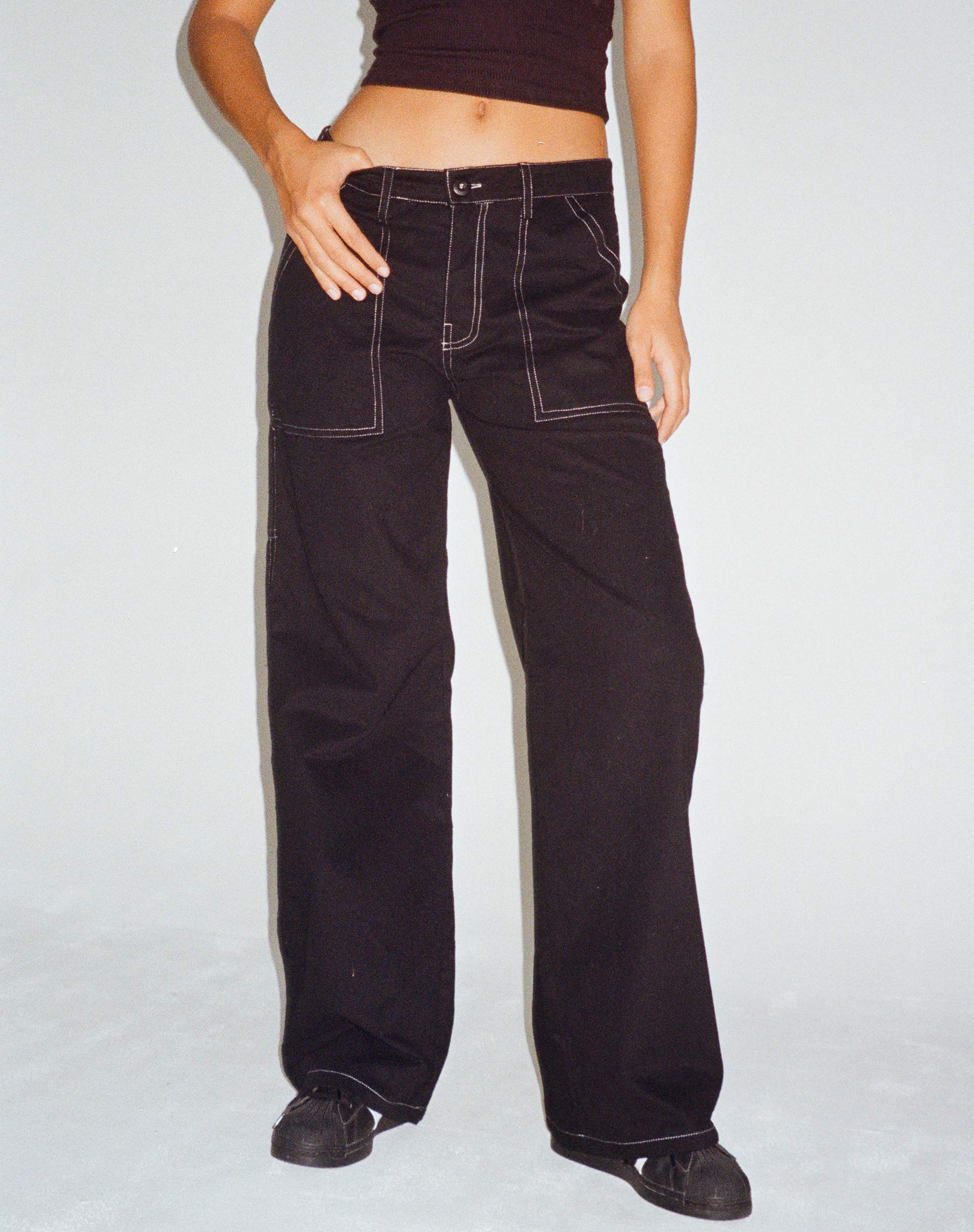 imagen de Kusnaedi Wide Leg Trouser in Black and White Top Stitch