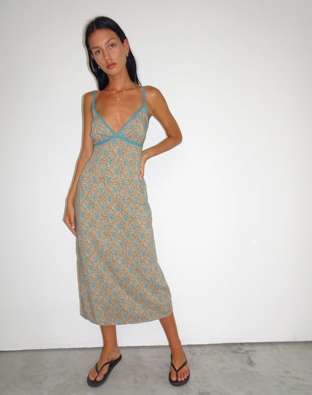 Vestido Lalu Midi en Batik Bohemio Azul Marrón