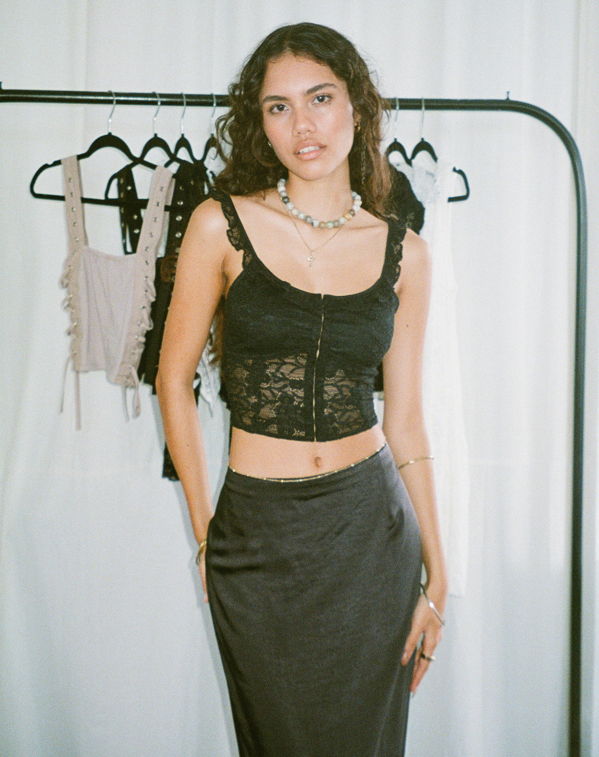 imagen de Laru Corset Top in Lace Negro
