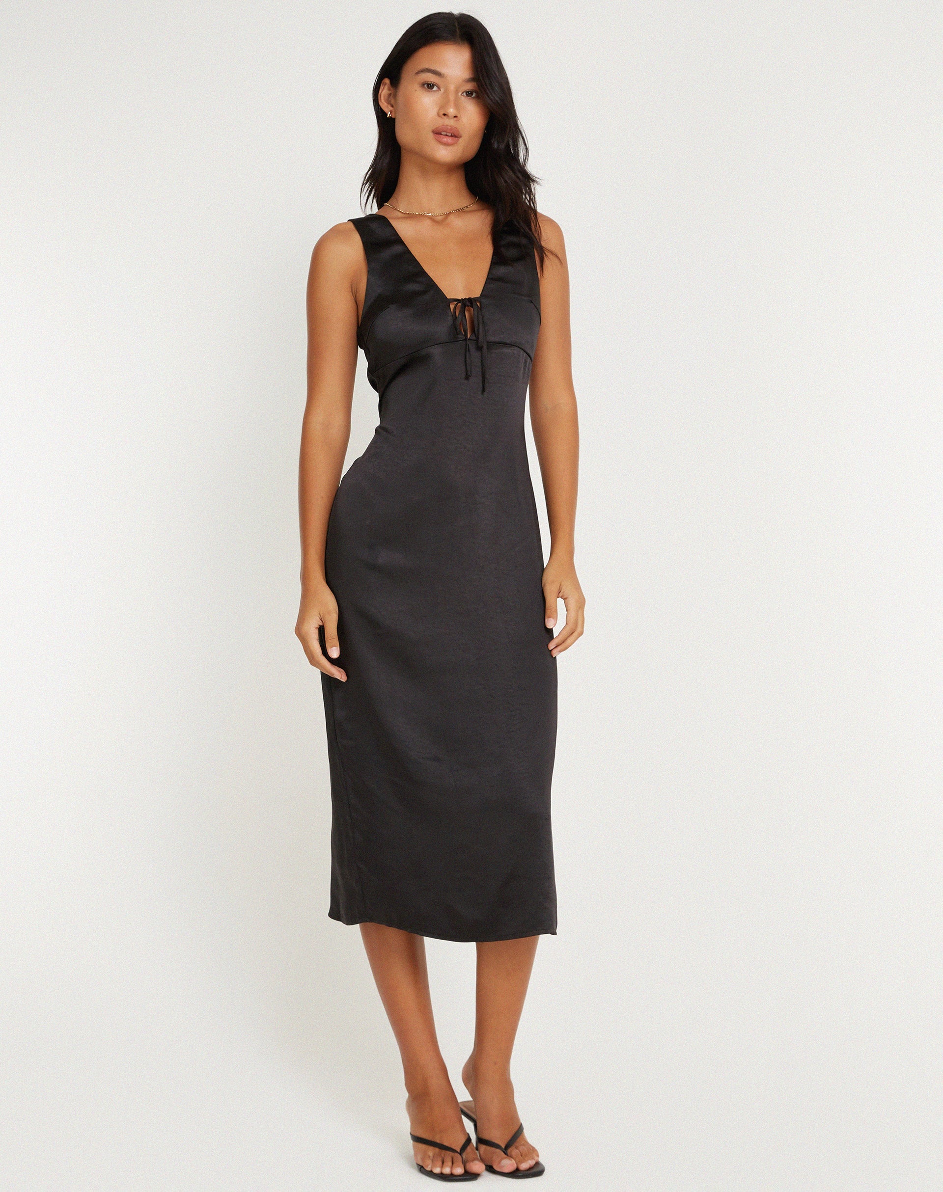 imagen de Lasanda Midi Dress in Black