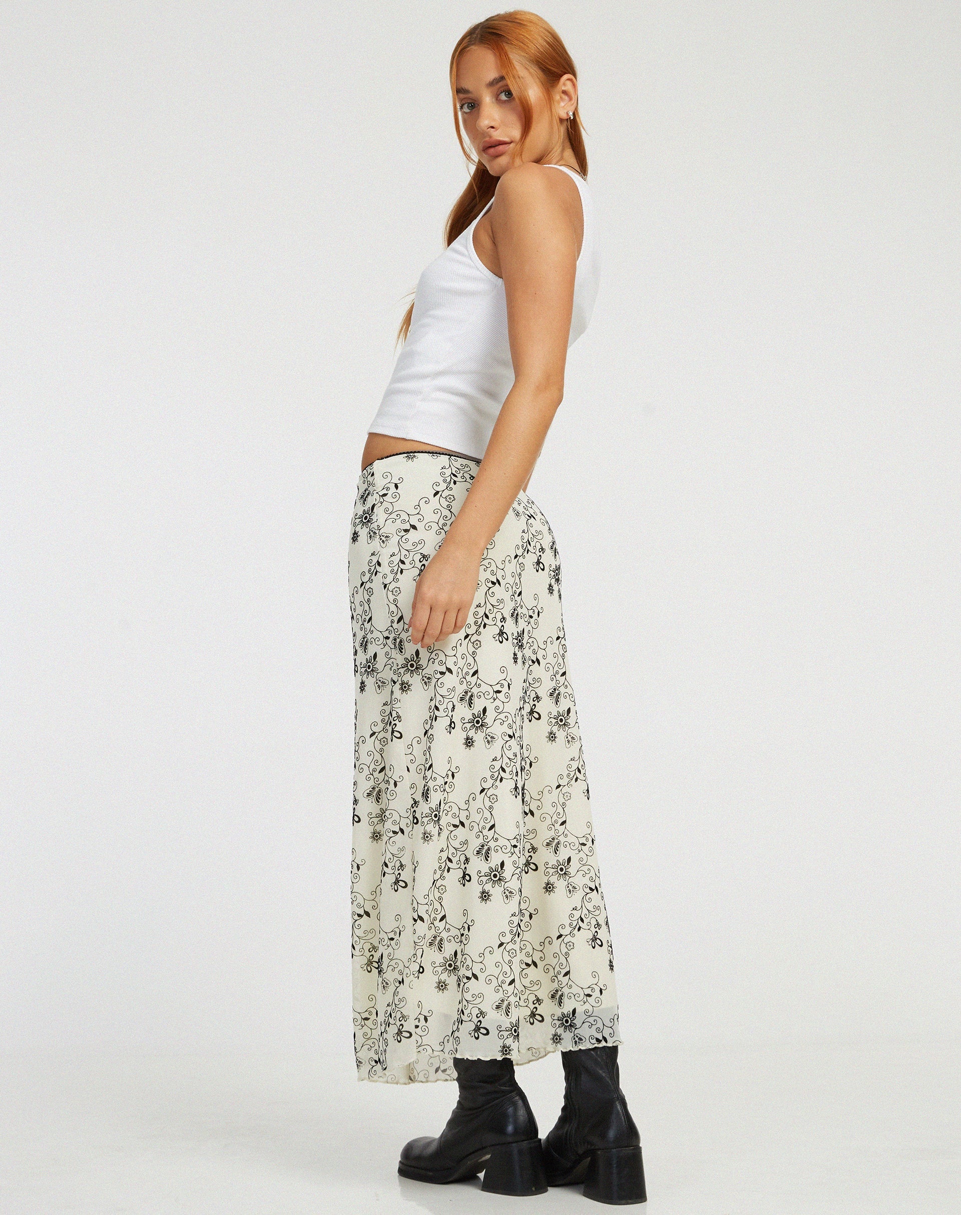 imagen de Lassie Maxi Skirt in Butterfly Vine Flock White