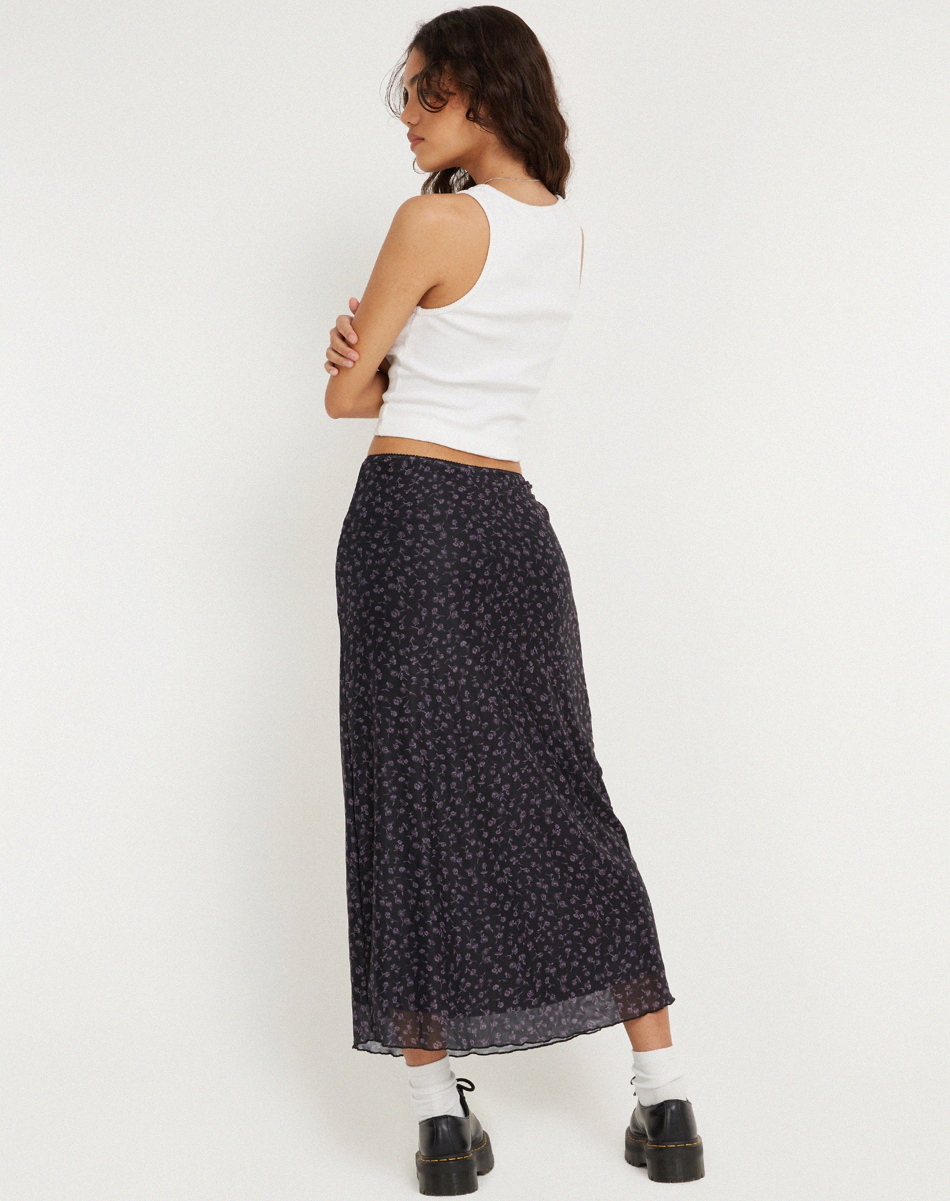 imagen de Lassie Maxi Skirt en Dark Ditsy Rose Negro