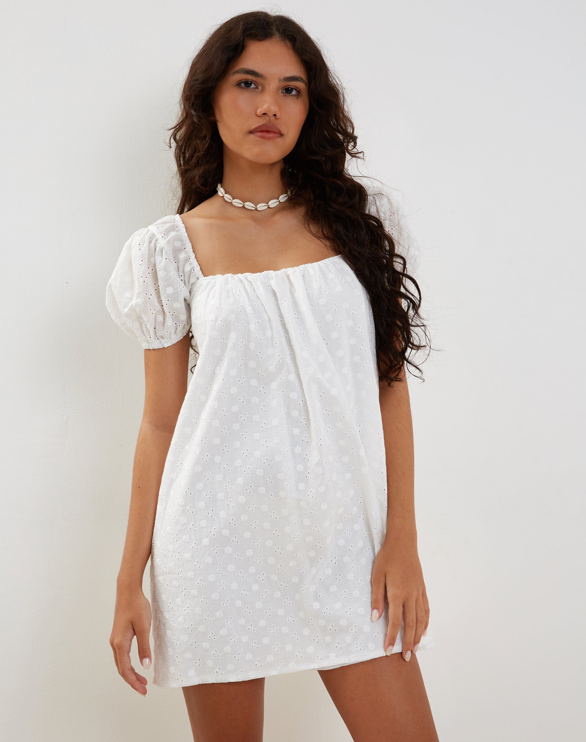 Imagen de Leyona Broderie Mini Dress in White