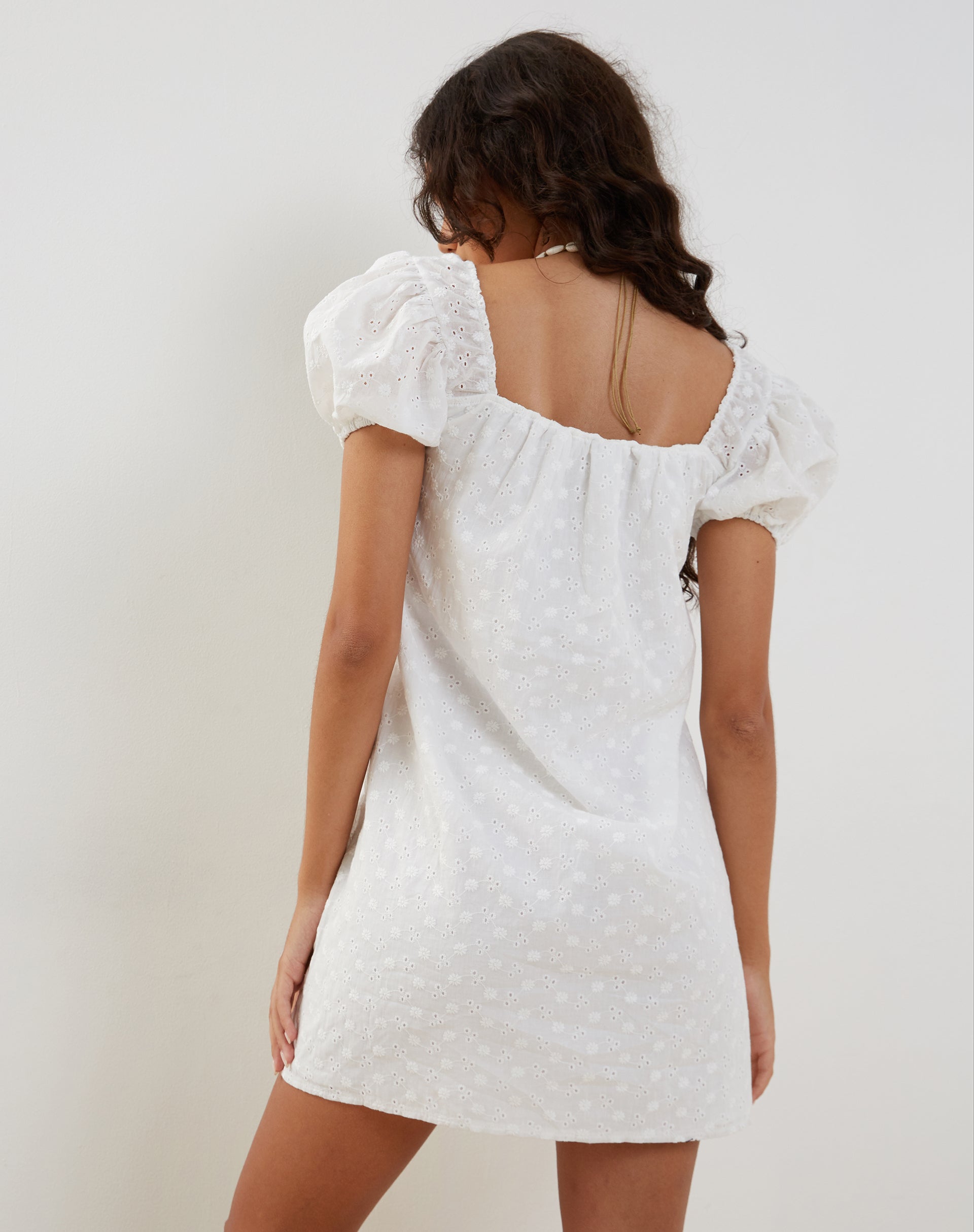 Imagen de Leyona Broderie Mini Dress in White