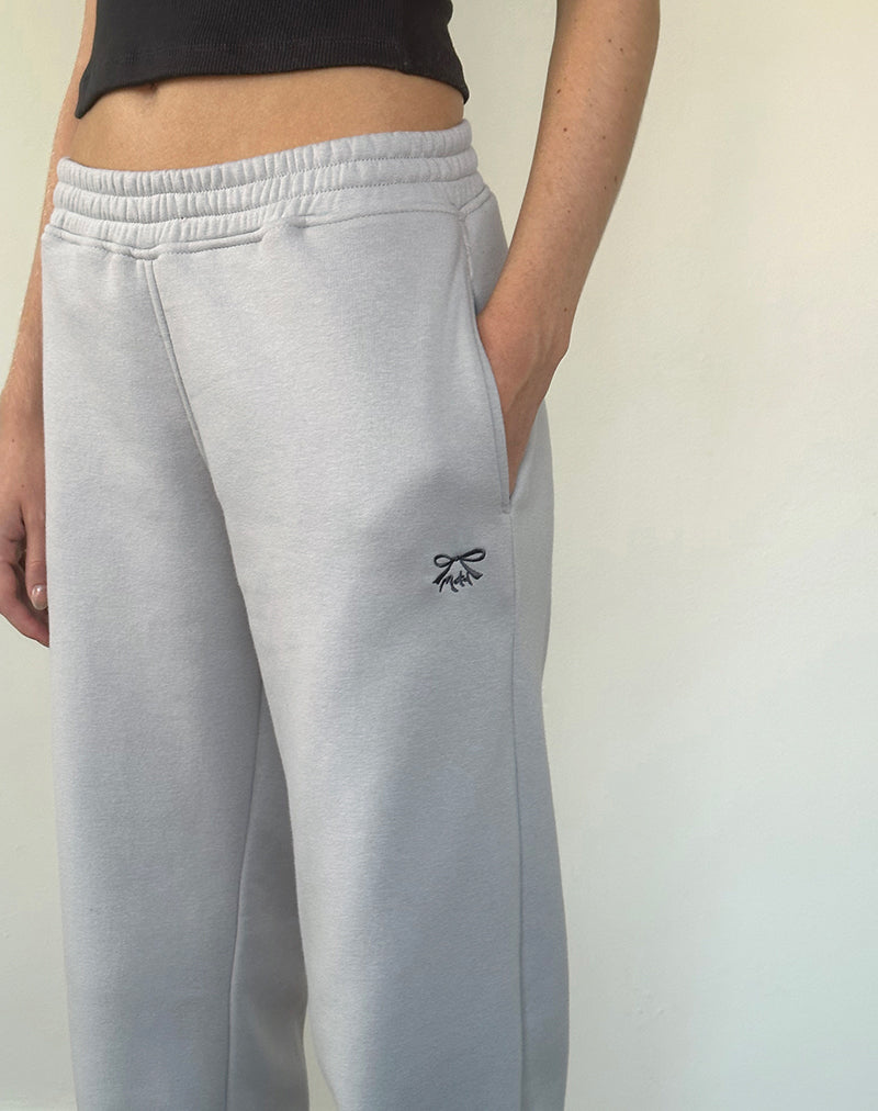 Imagen de Loose Jogger en Lunar Rock con bordado de lazo Ocean Storm