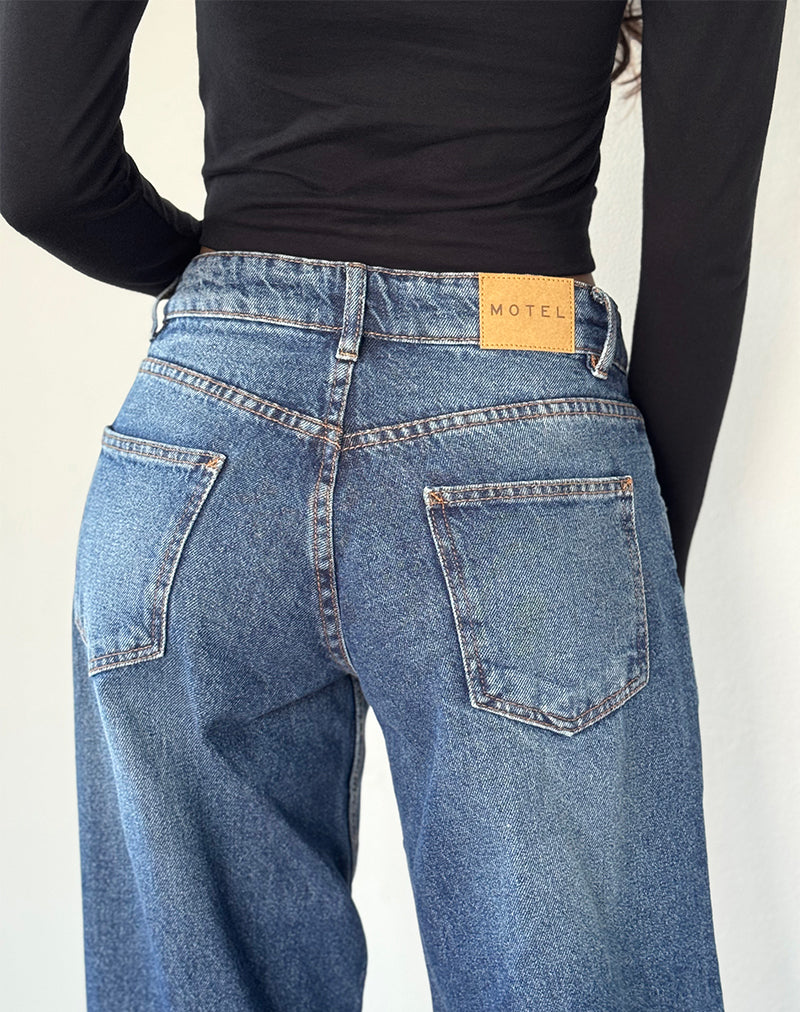 Imagen de Roomy Extra Wide Low Rise Jean en College Blue