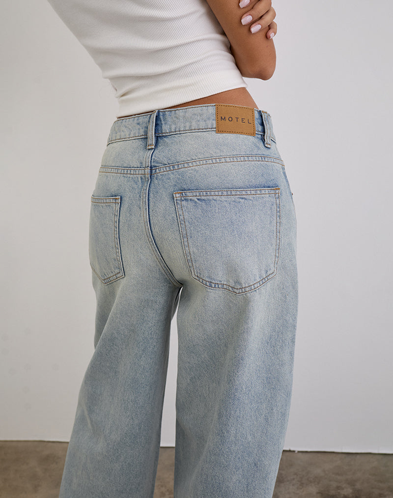 Imagen de Low Slung Roomy Jeans en Breeze Blue Wash