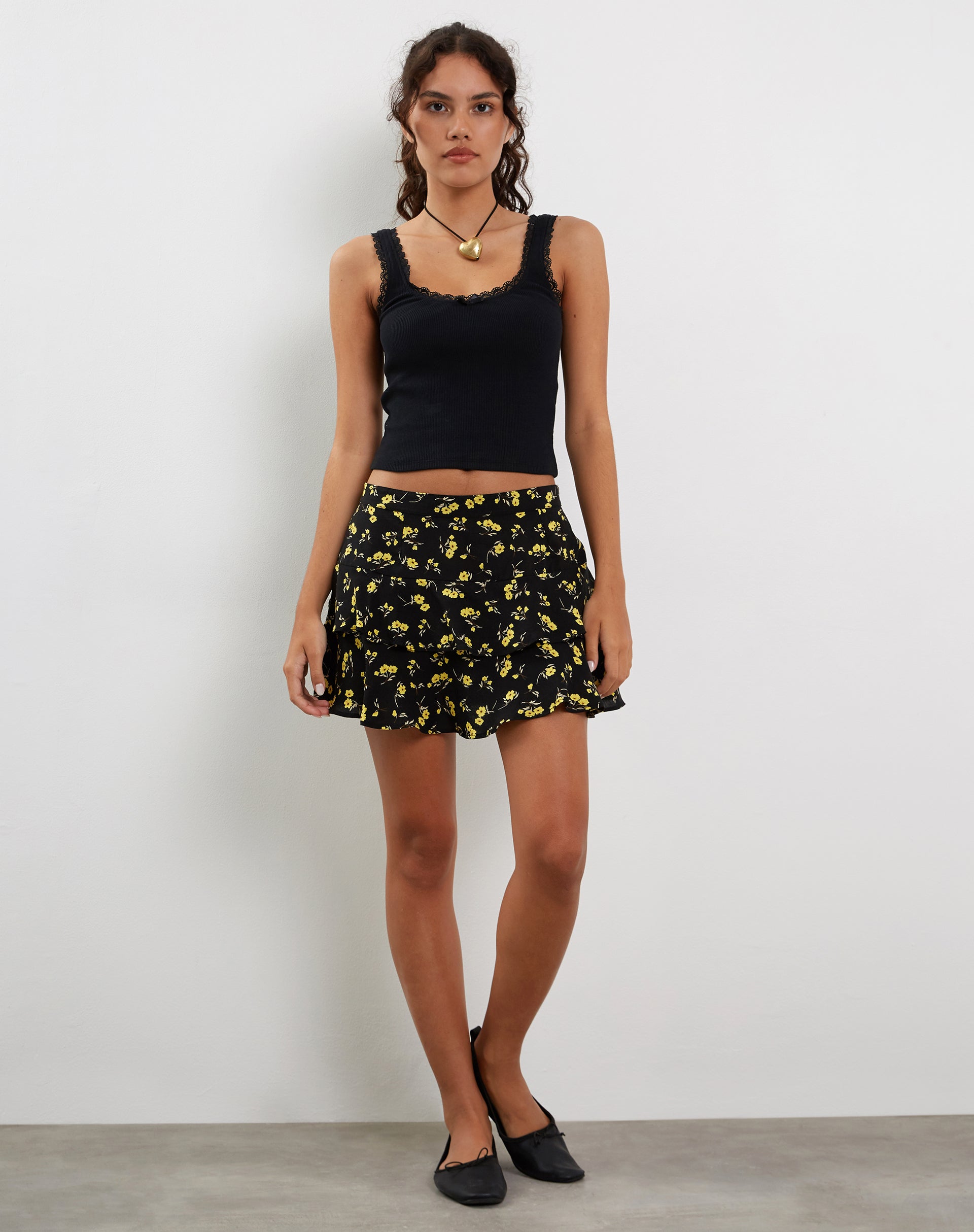 Imagen de Lowisa Minifalda de volantes en Buttercup Negro Amarillo