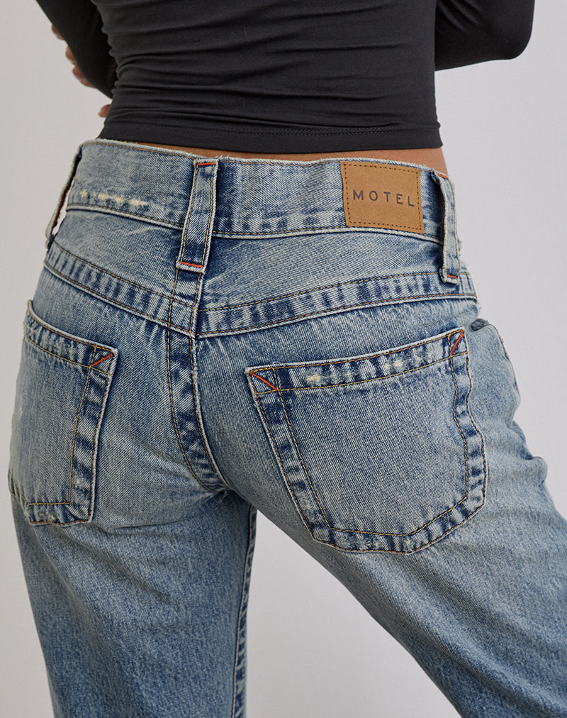 Imagen de Low Rise Twisted Seam Ripped Jean en True Blue