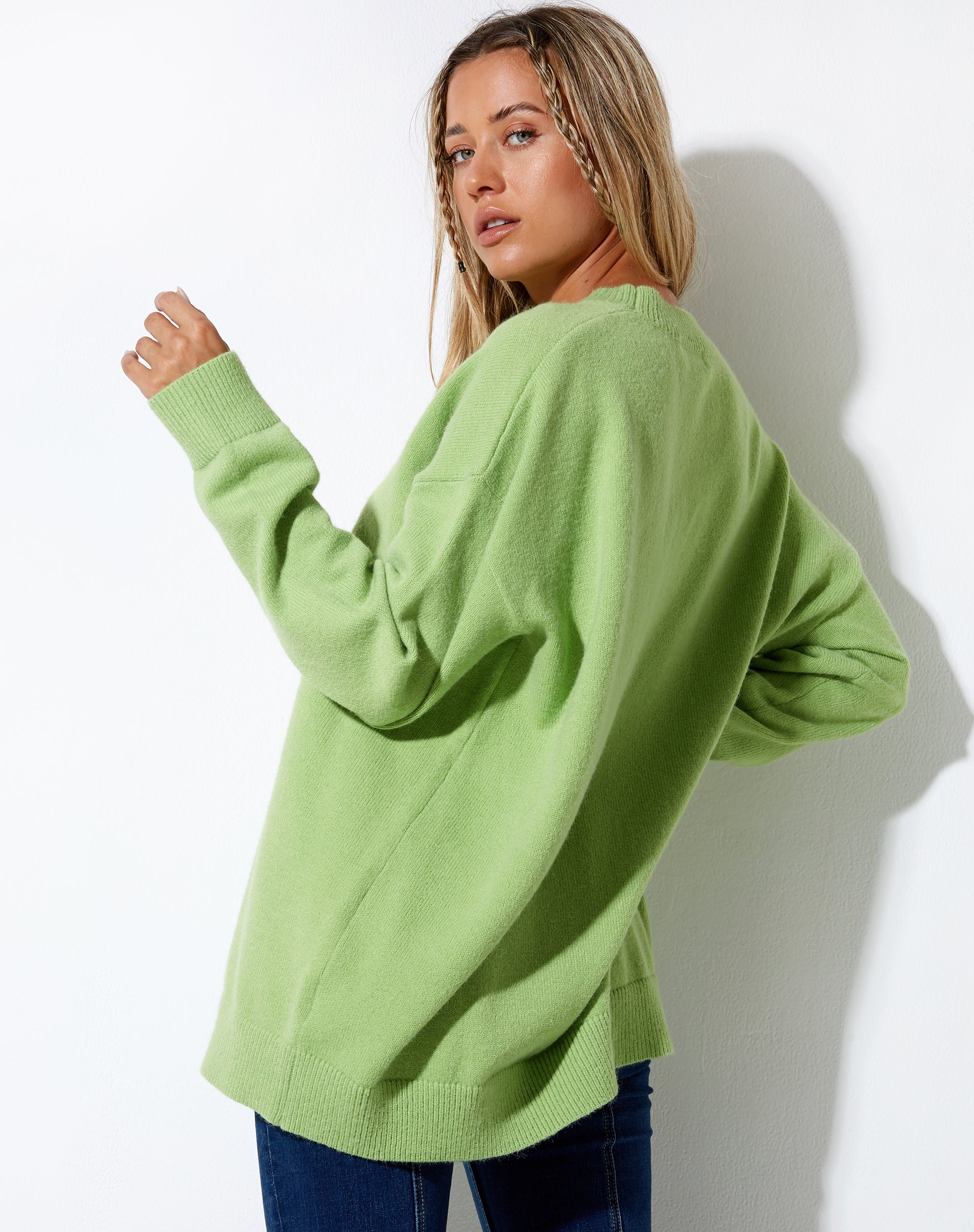 IMAGEN DEL JUMper Lulees en color lima afrutado