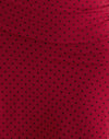 Rojo con microestampado de lunares negro