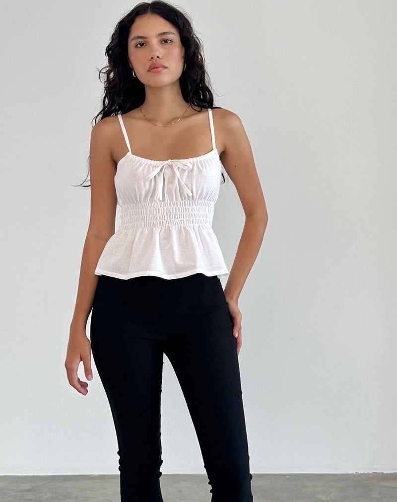 imagen de Lyncia Tie Front Cami Top en Off White