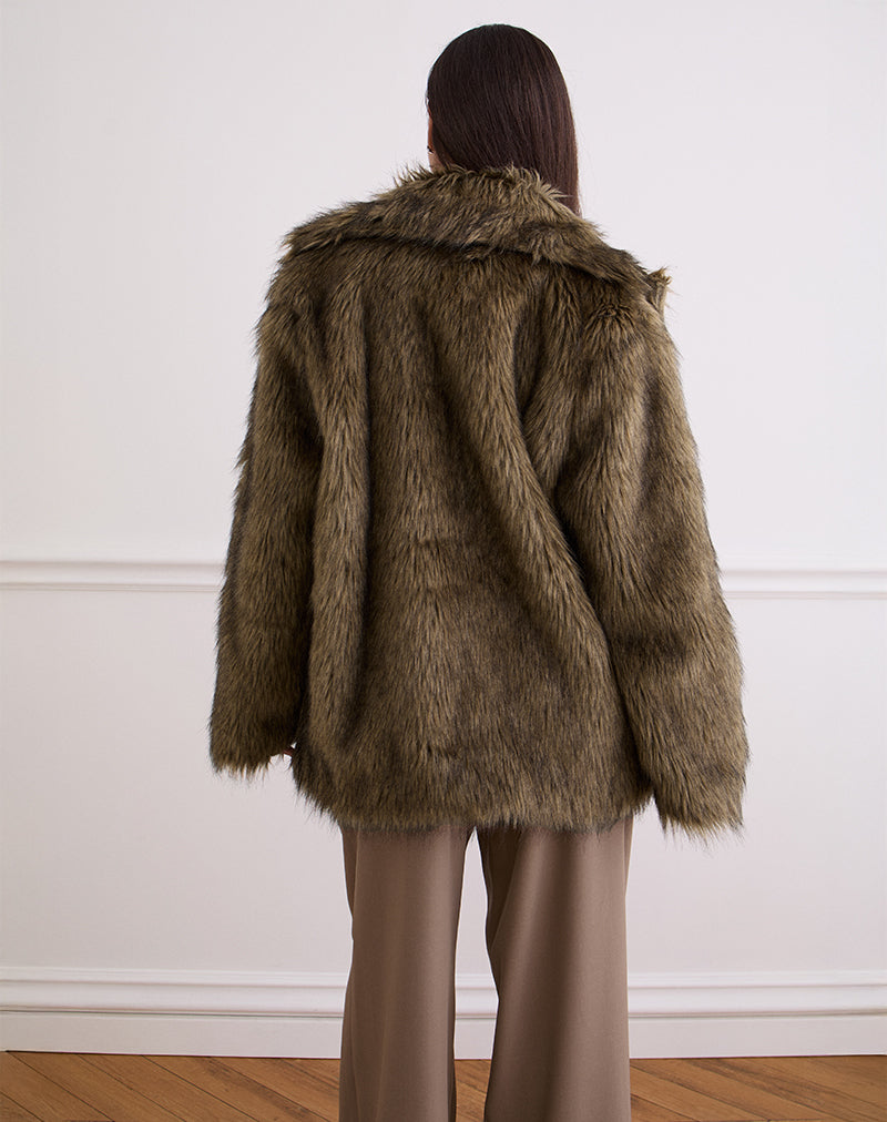 Imagen de la chaqueta Lupita de piel sintética larga marrón