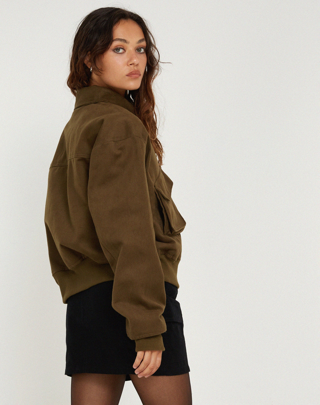 Chaqueta MA2 en Twill Suede Caqui