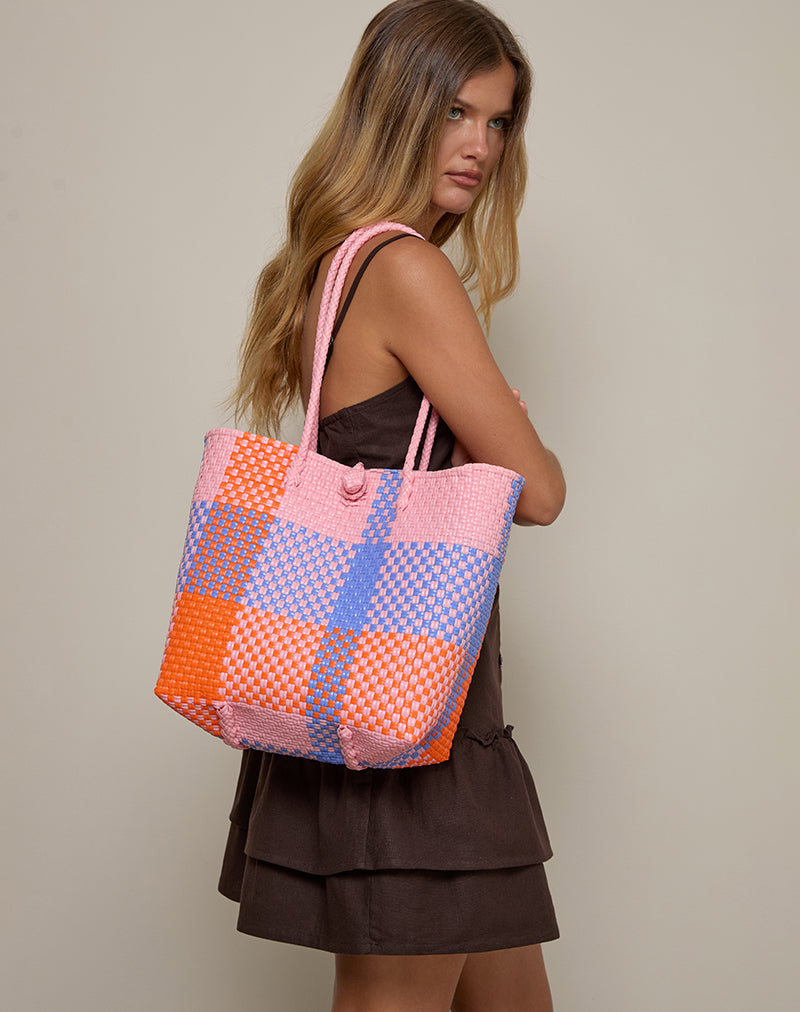 Image of Bolsa de mercado en cuadros rosa
