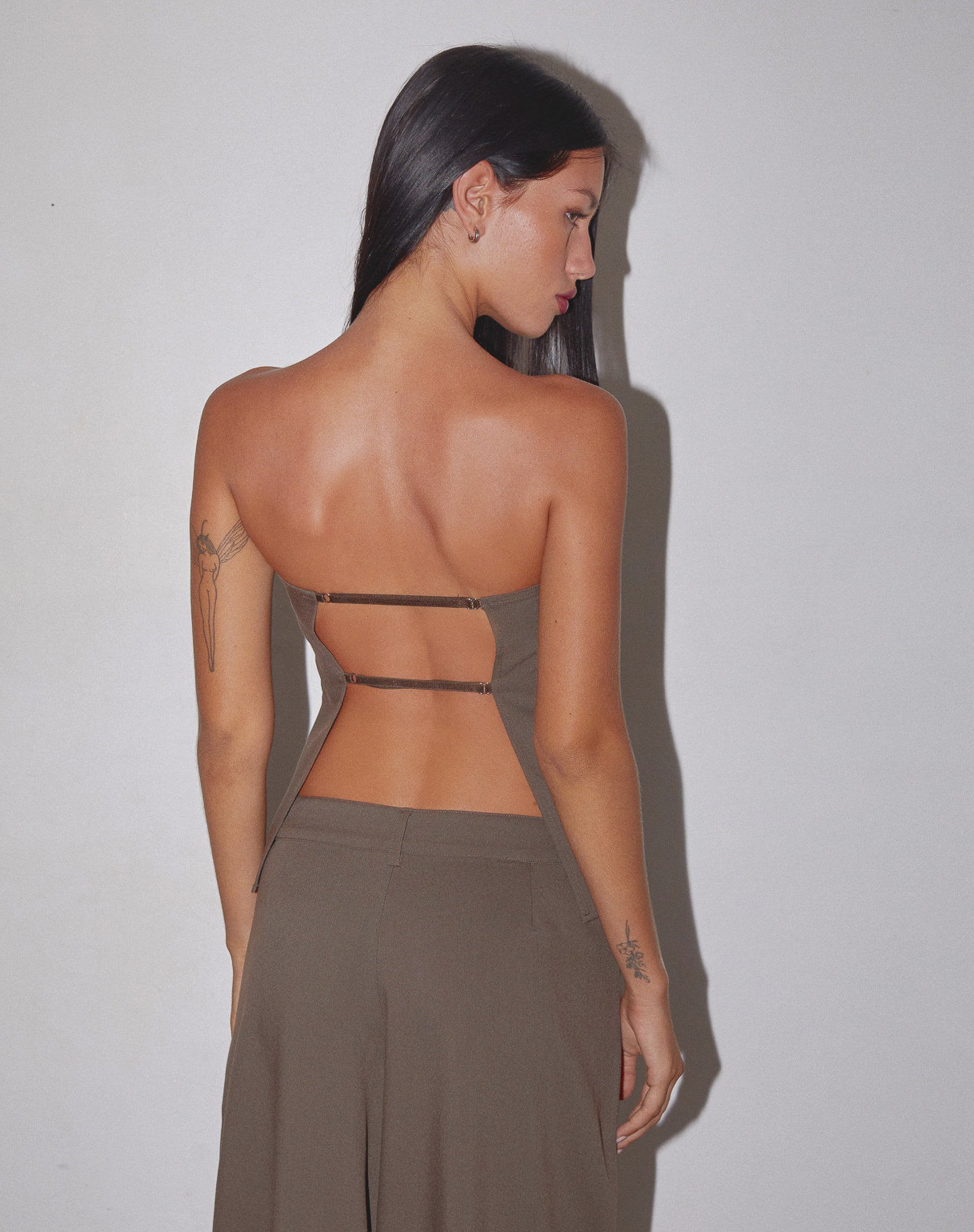 Imagen de Mairi Longline Bandeau Top en Topo Sastrería