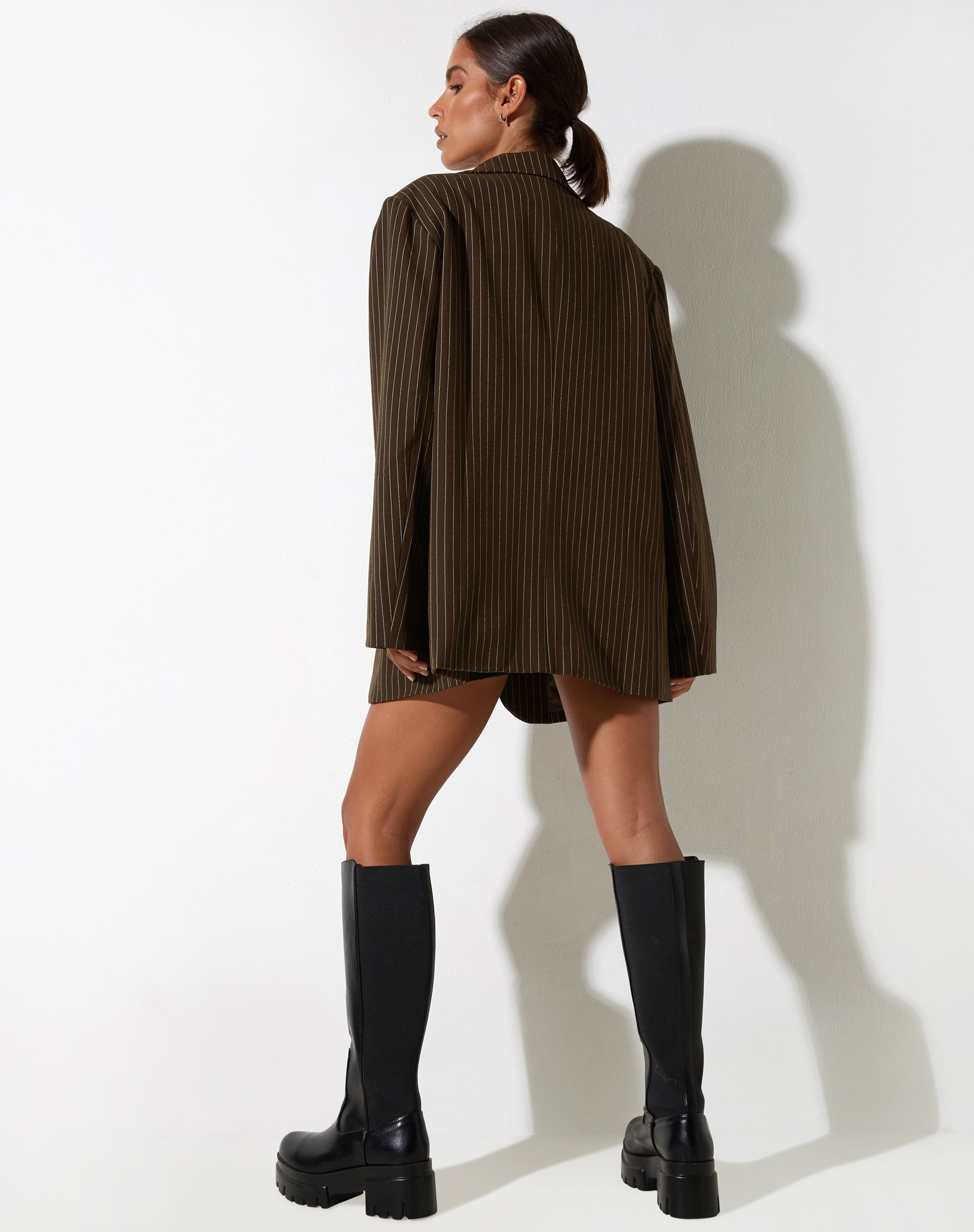 imagen de Maiwa Blazer en Pinstripe Marrón