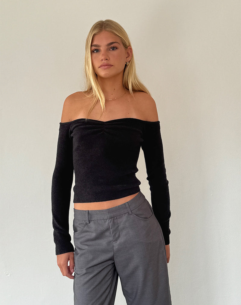 Jersey Makena Bardot en negro cepillado