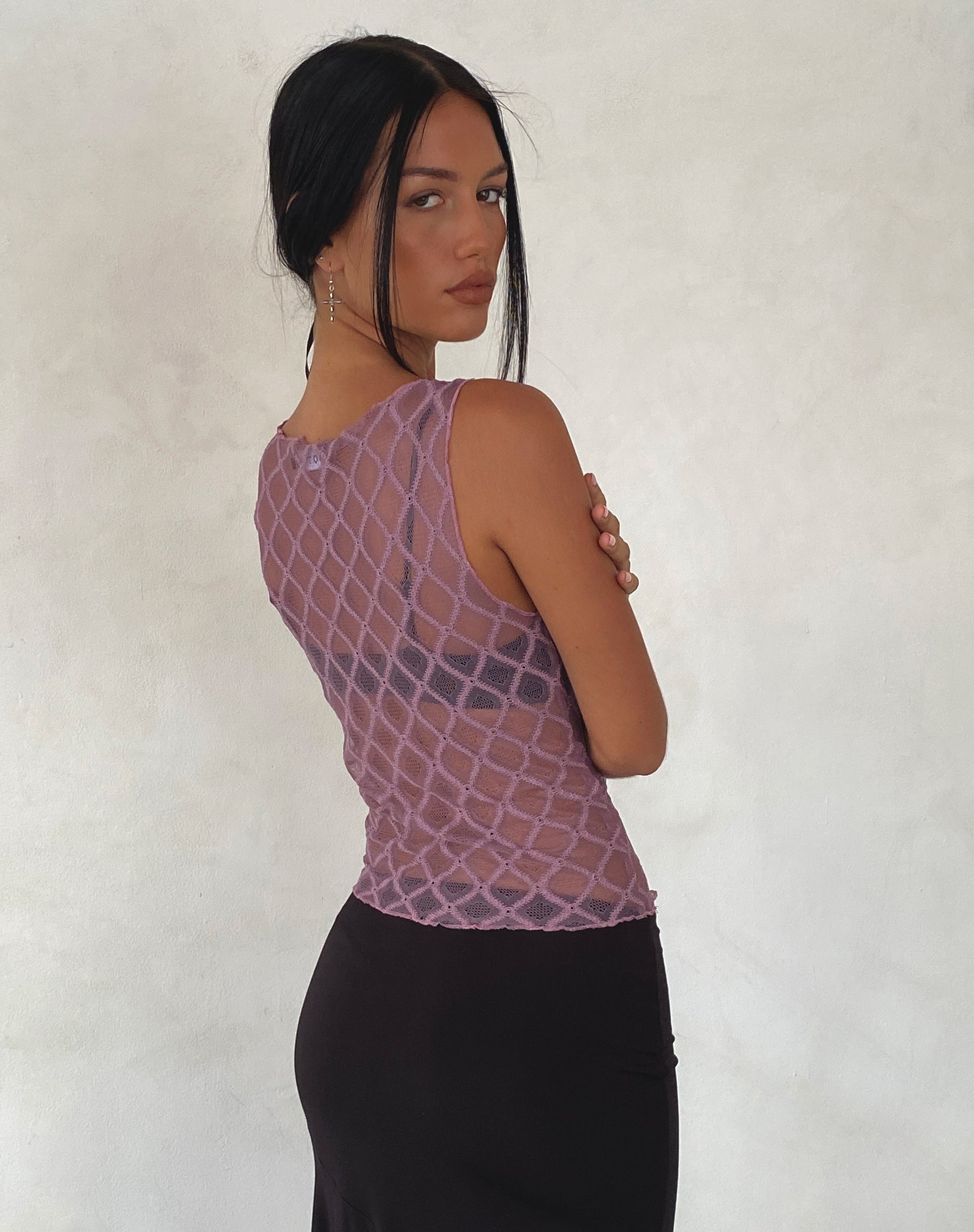 Imagen de Maloe Camiseta de tirantes con estampado de encaje en malva