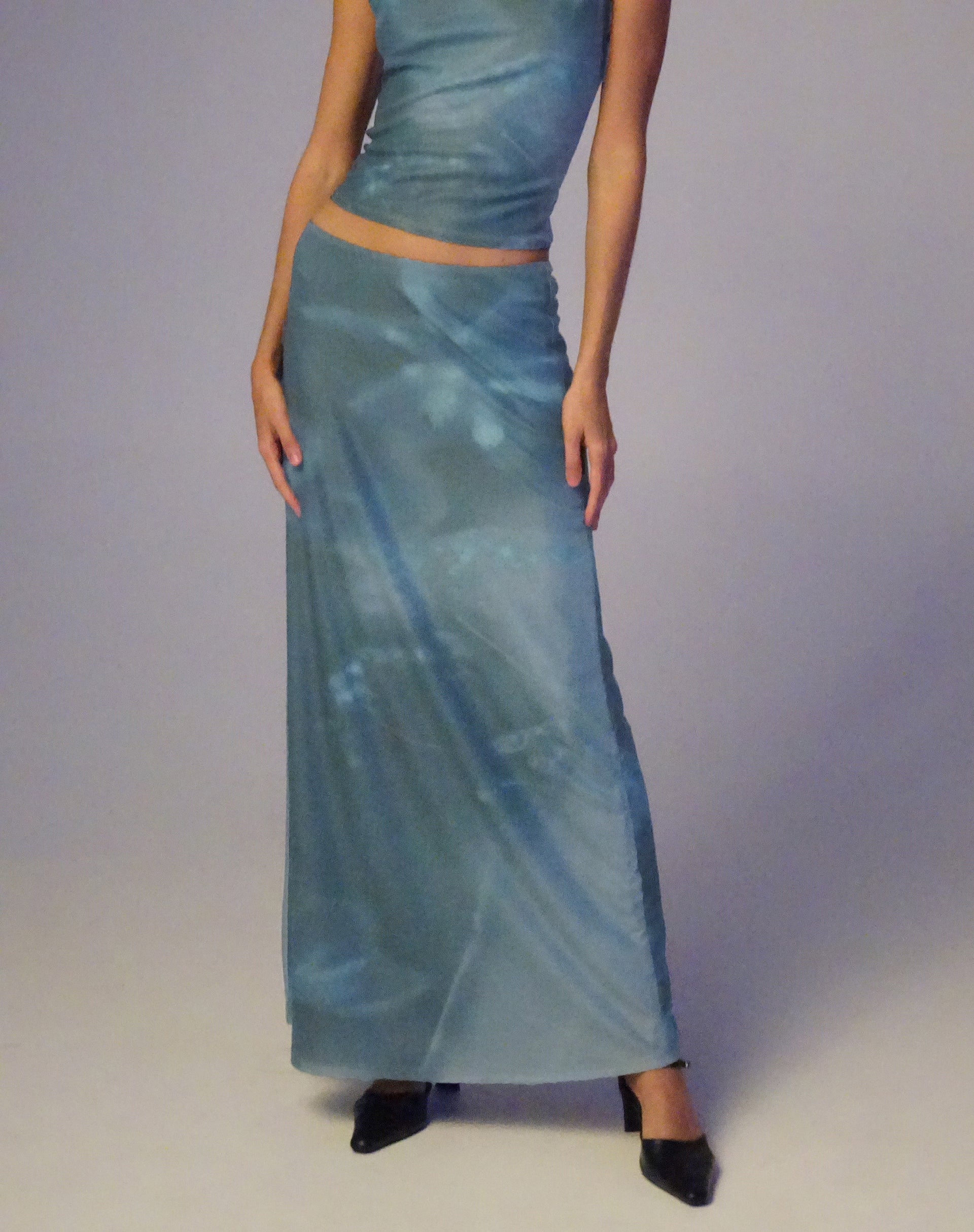 Imagen de Nola Maxi Falda en Lumen Floral Azul