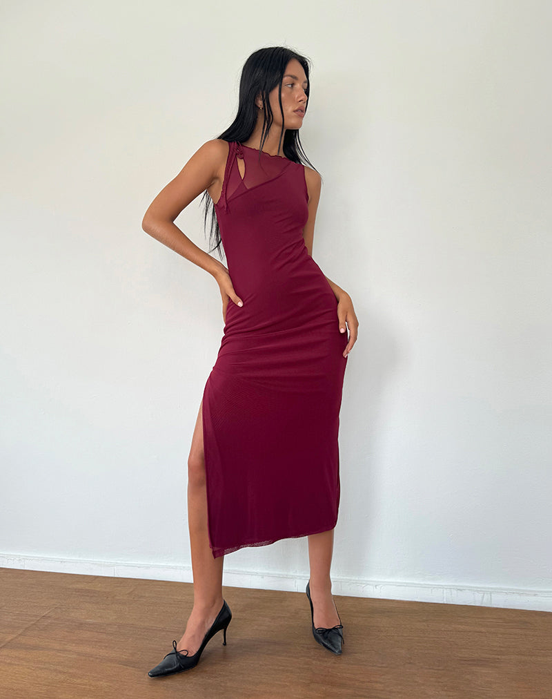 Imagen de Marlo Asymmetric Midi Dress in Burgundy