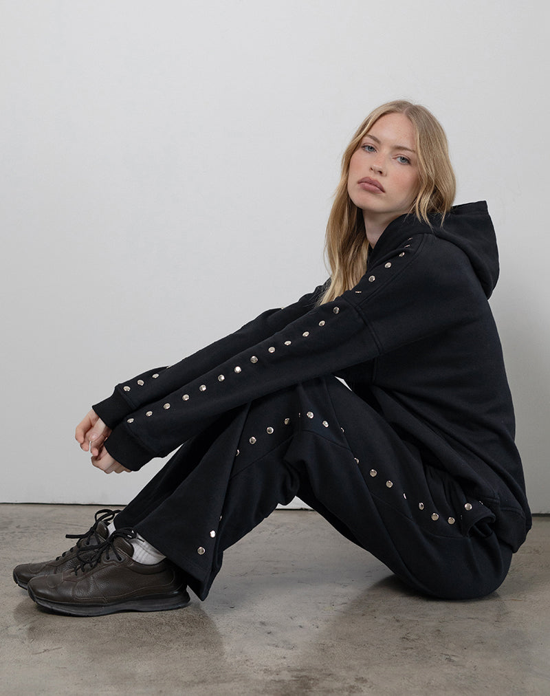 Sudadera con capucha Max en negro con tachuelas