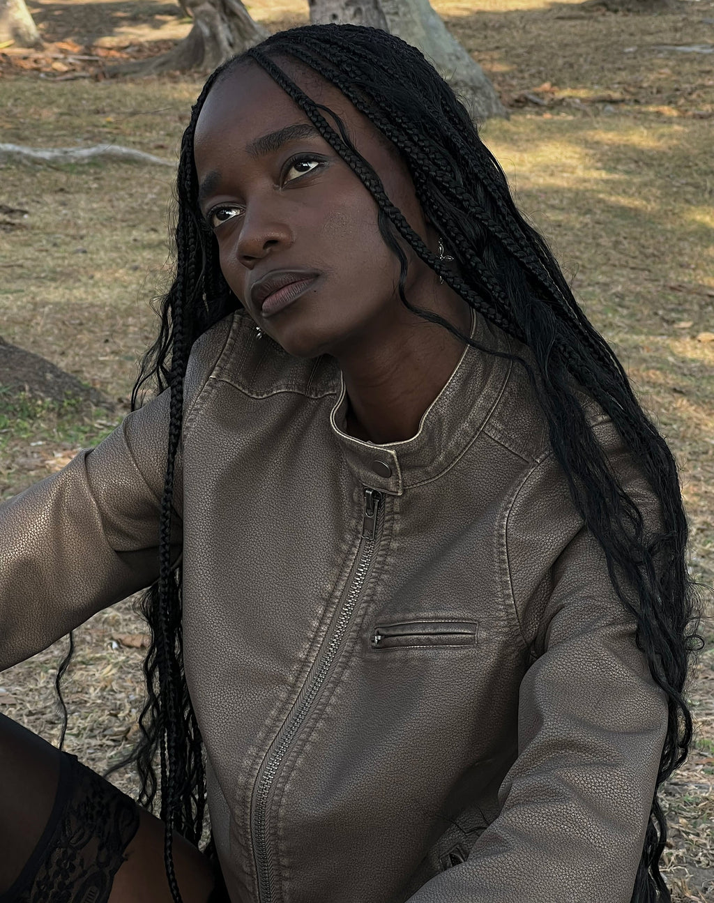 Chaqueta Mildred Distressed Biker en PU Oliva