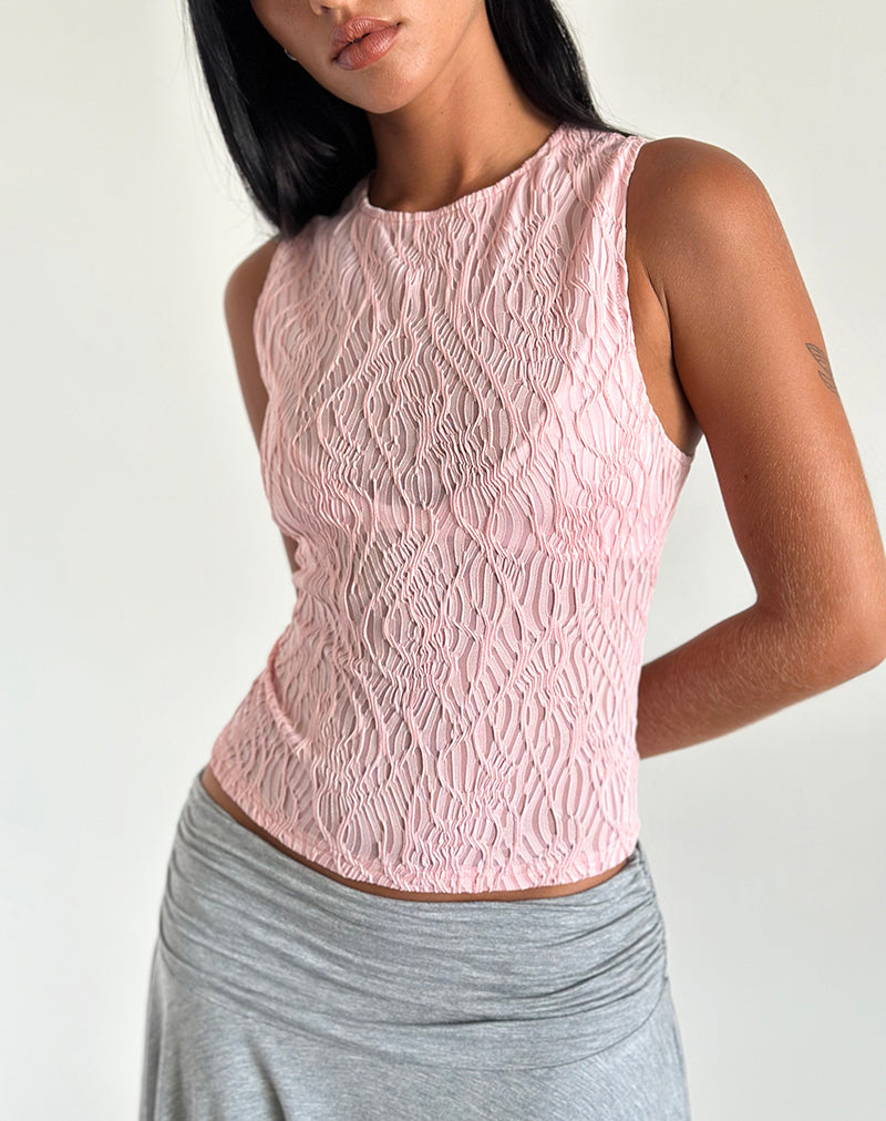 Top de malla texturizada Monelo en rosa transparente