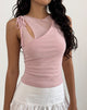 Imagen de la camiseta Moni en malla rosa bebé