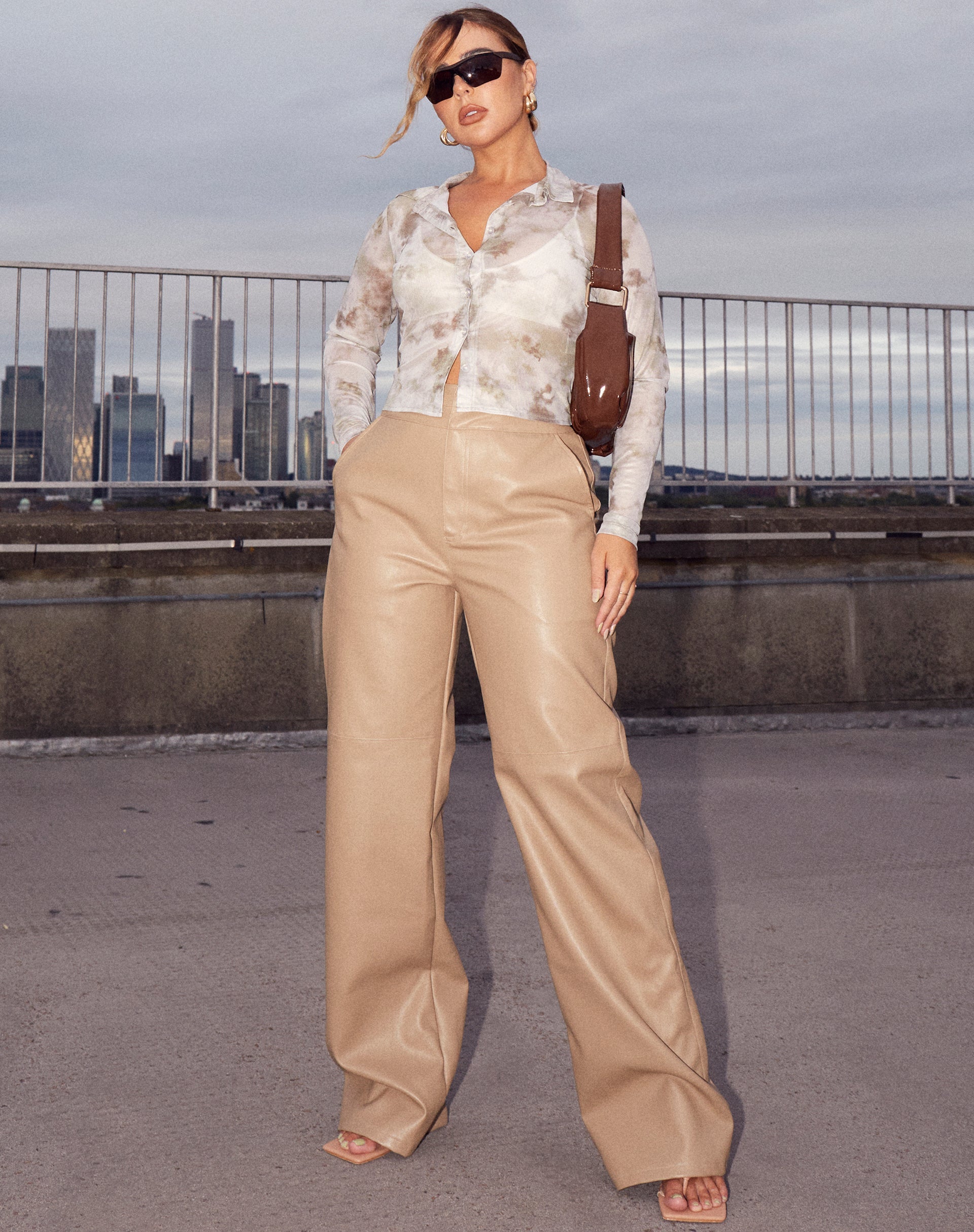 Imagen de la camisa Kelly en malla Sage Smoke