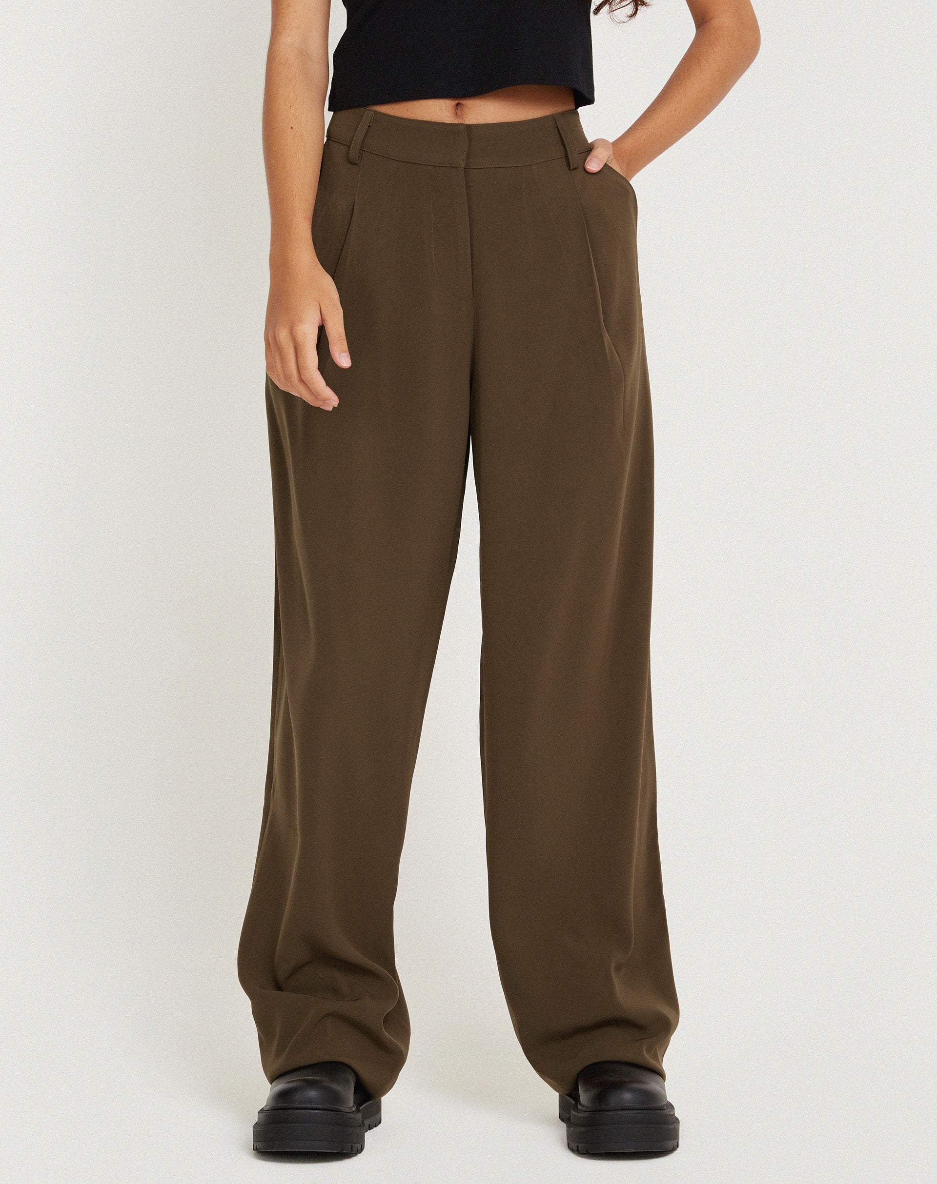 imagen de Sakaria Wide Leg Trouser en Trufa