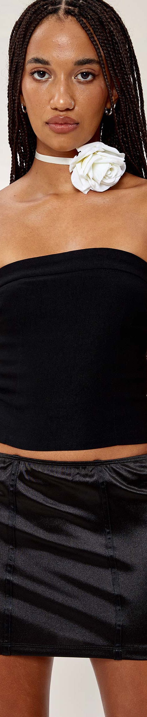 Imagen de Imami Minifalda de raso negra