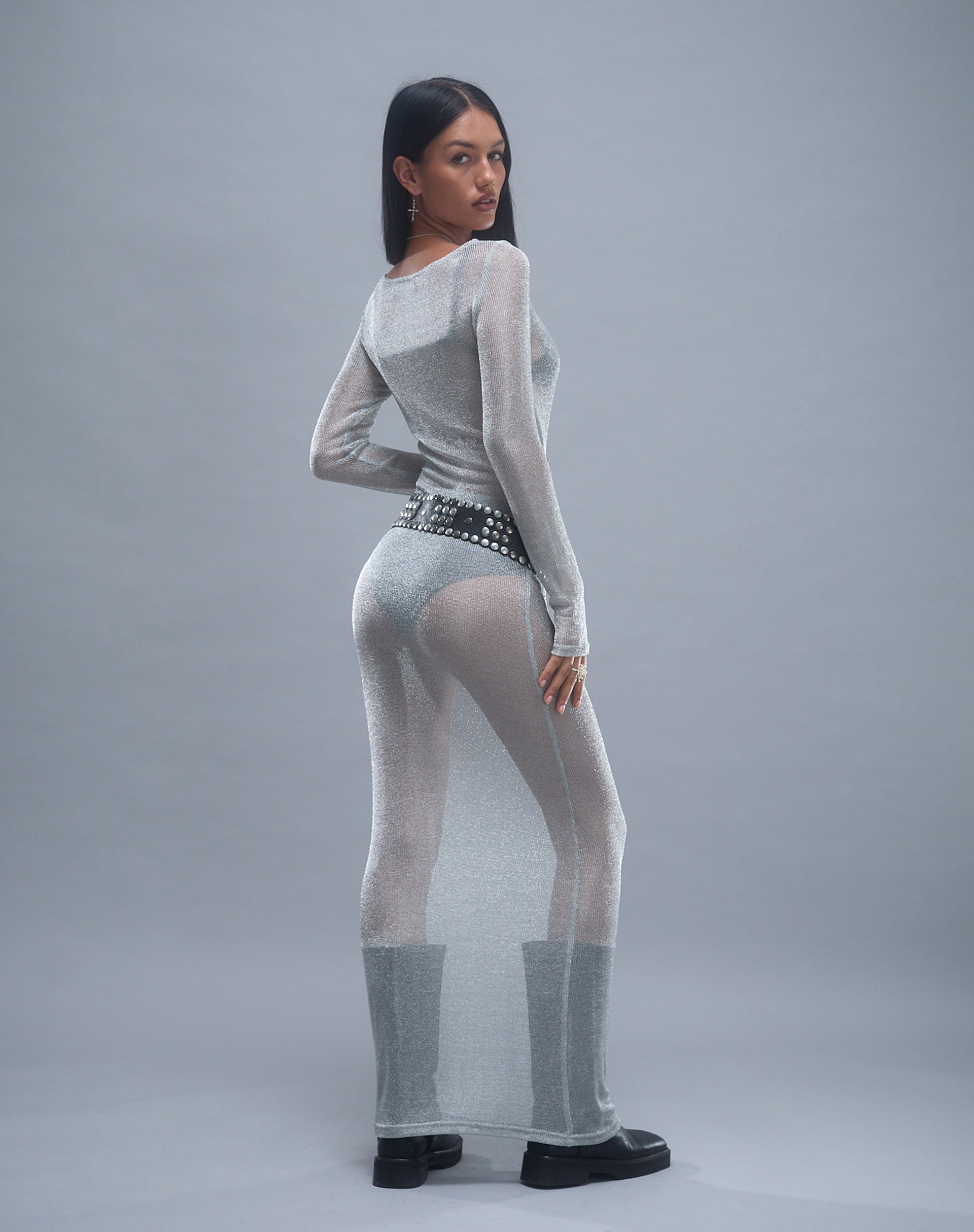 imagen de Lavinia Long Sleeve Maxi Dress in Silver Chain