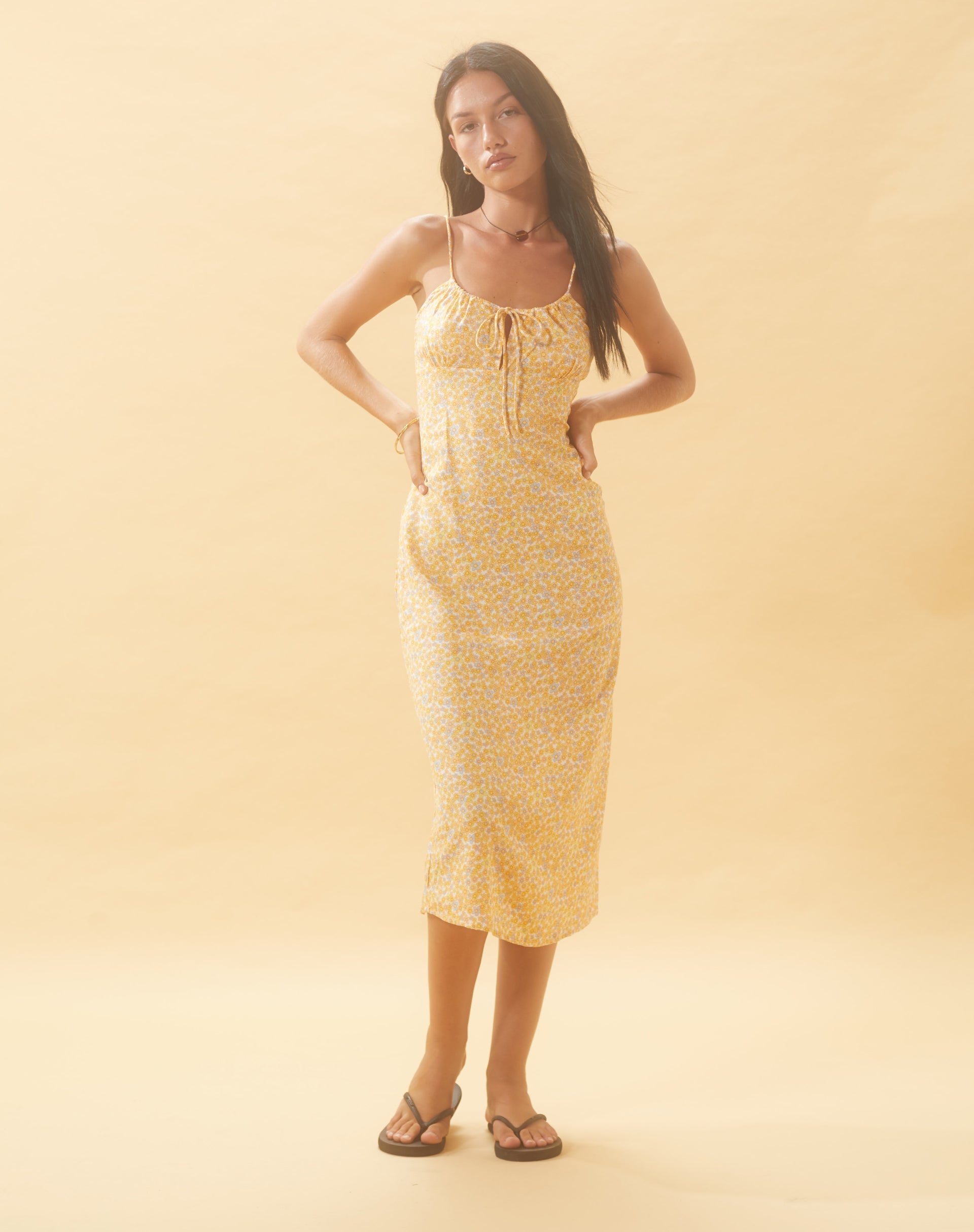 Imagen de Cessilie Vestido Midi en Flower Garden Amarillo