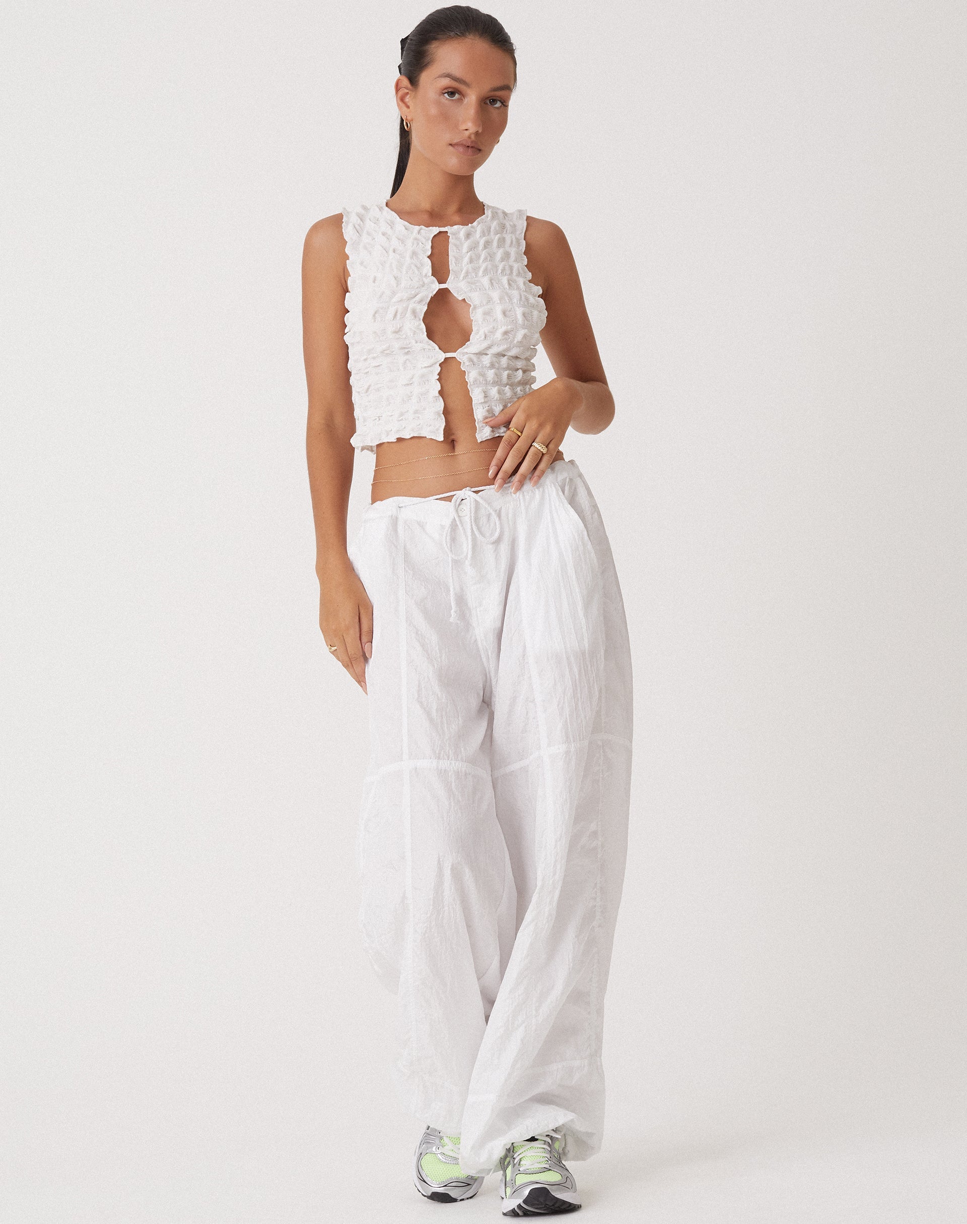 imagen de MOTEL X OLIVIA NEILL Nolan Cutout Top en Bubble Jersey True White
