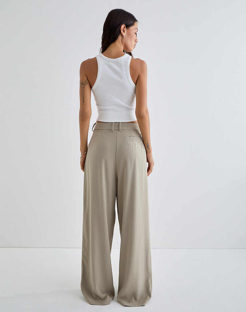 Imagen de Nala Pantalón con pliegues anchos en color topo Sastrería