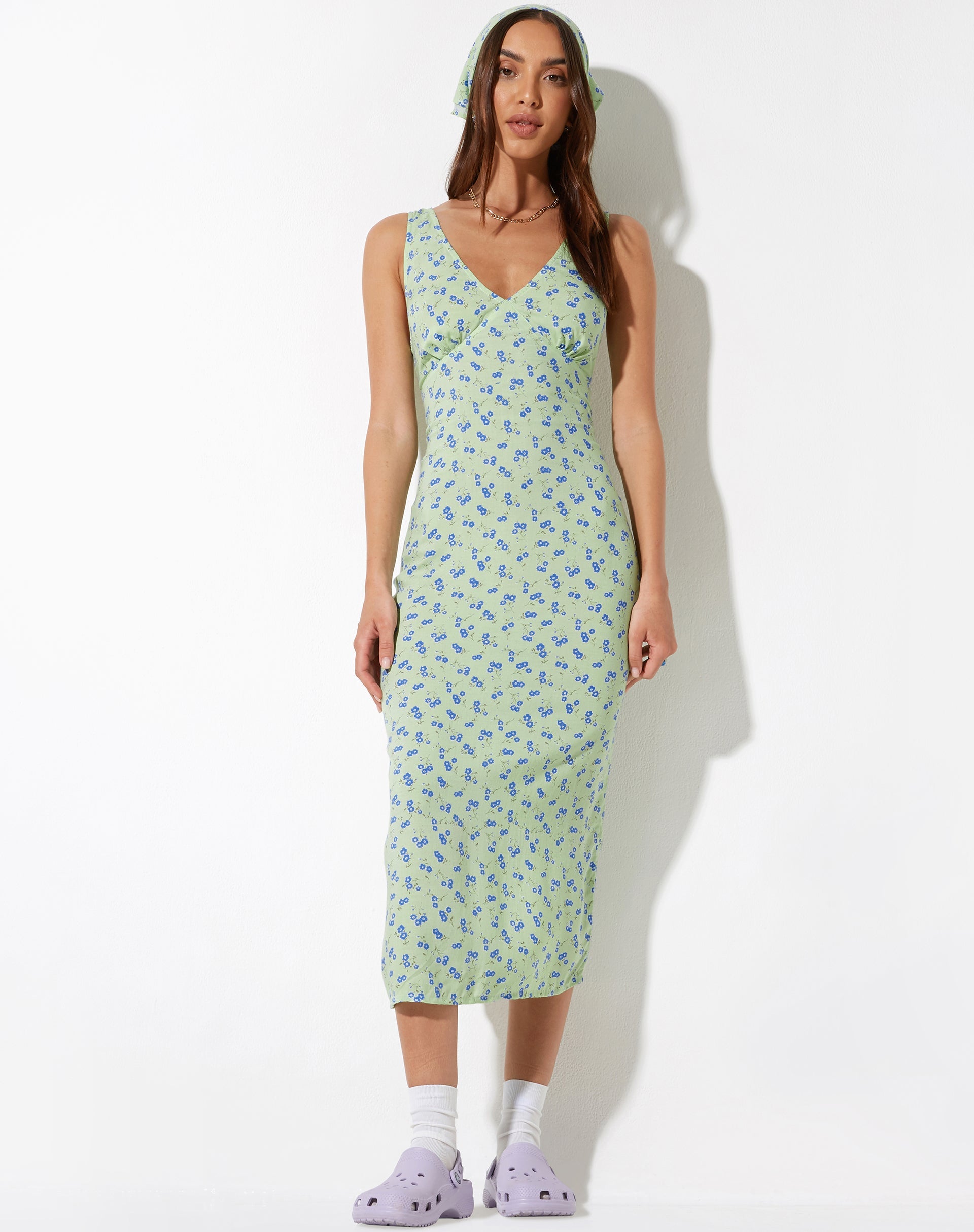 imagen de Lisheva Midi Dress in Lime Floral