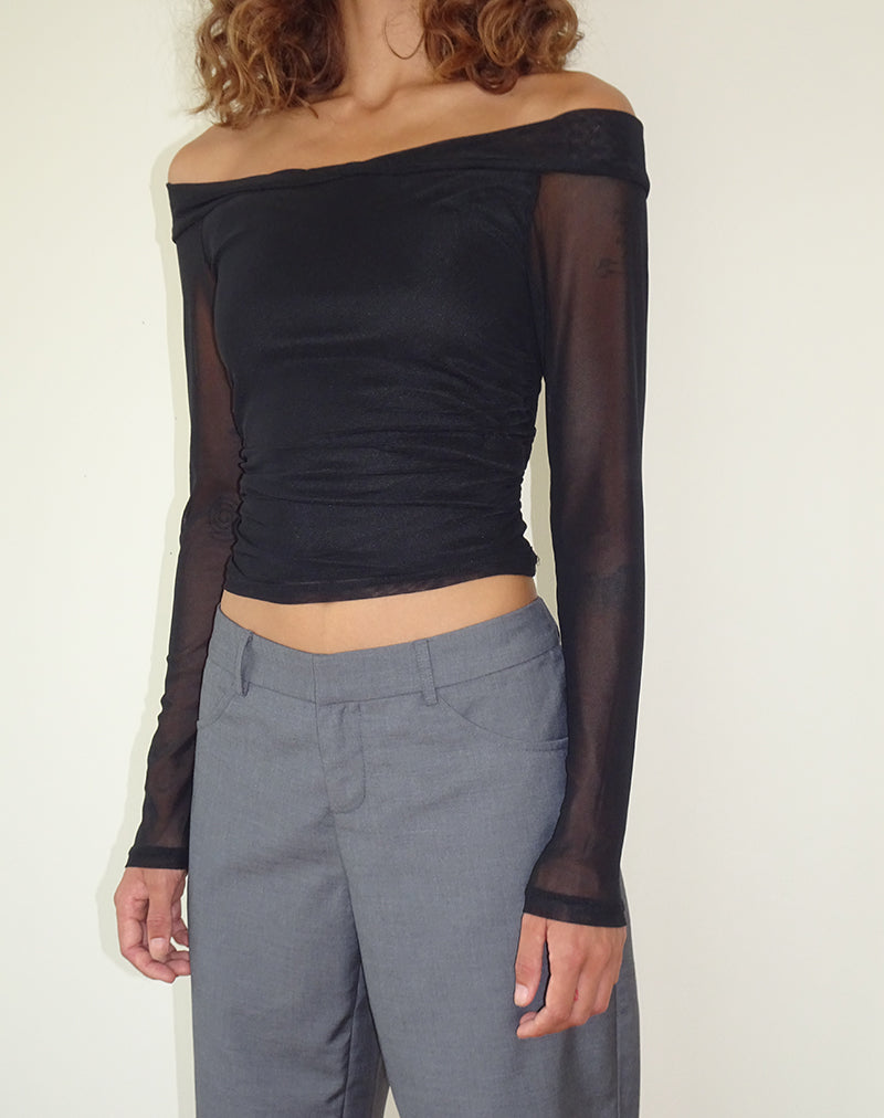 Nauri Top Bardot de Manga Larga en Malla Negro