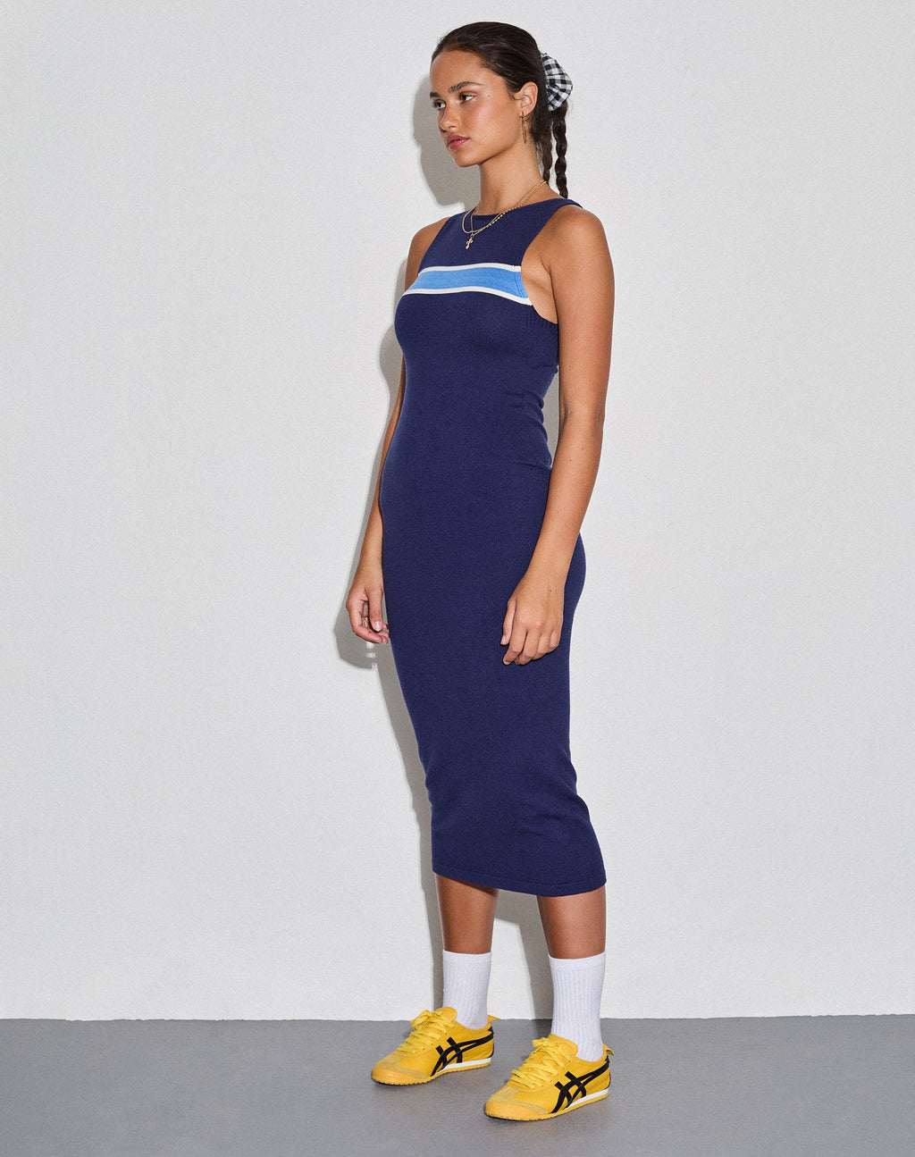 Vestido Navala Midi en azul marino oscuro