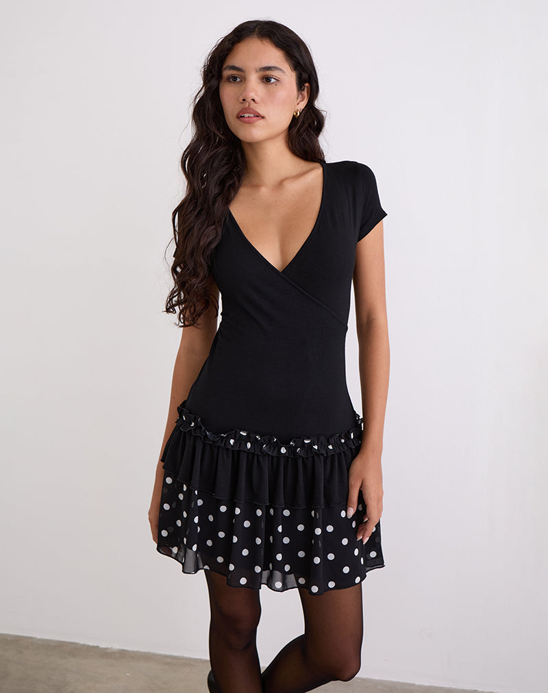 Imagen de Navya Wrap Mini Dress in Polka Blanco y negro