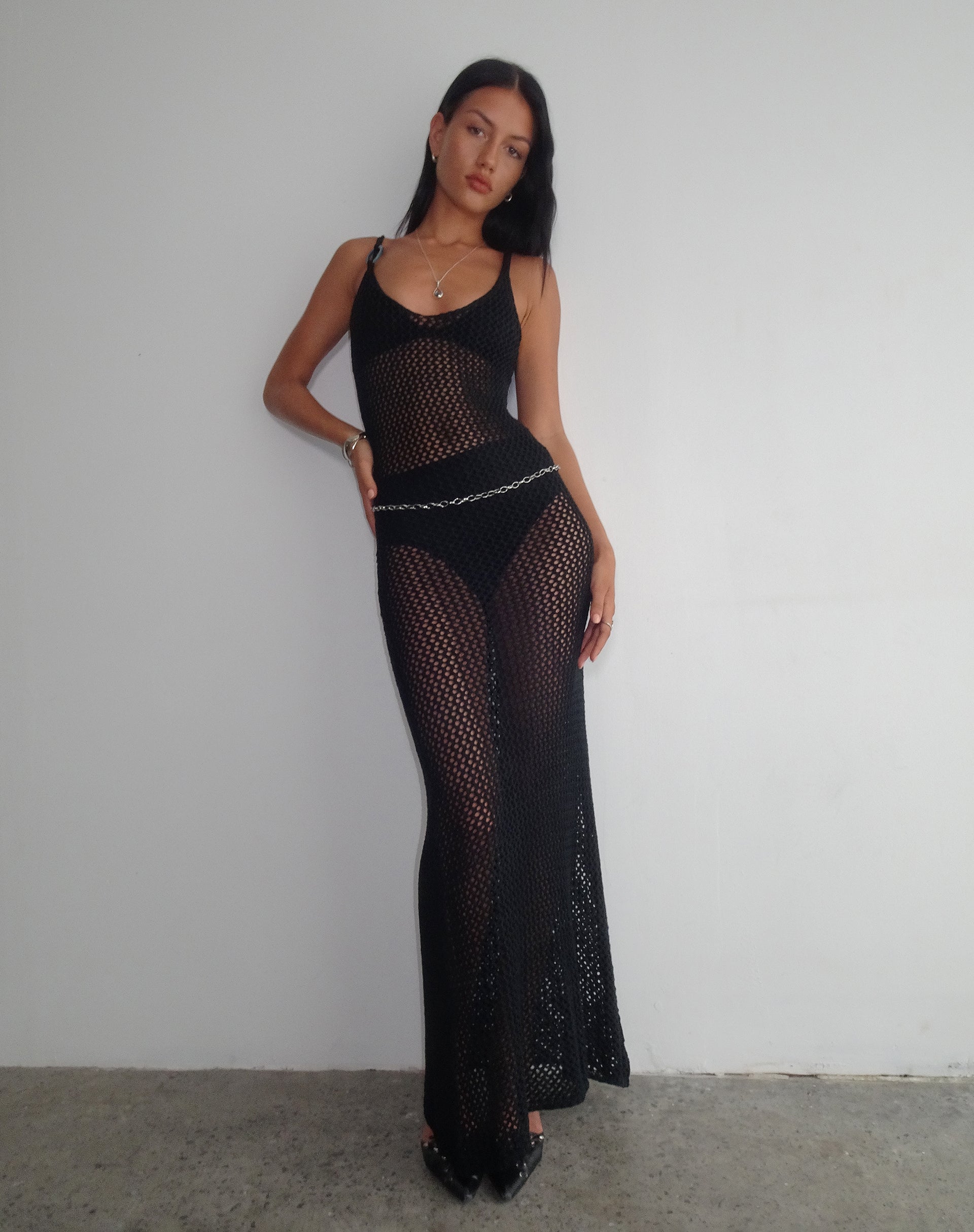Imagen de Nazir O Ring Strap Knitted Maxi Dress in Black