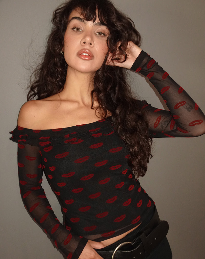 Imagen de Nihal Frill Bardot Top en Lips Flock Negro