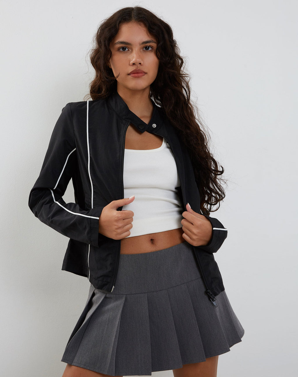 Chaqueta motera con cremallera Nila de nailon negro