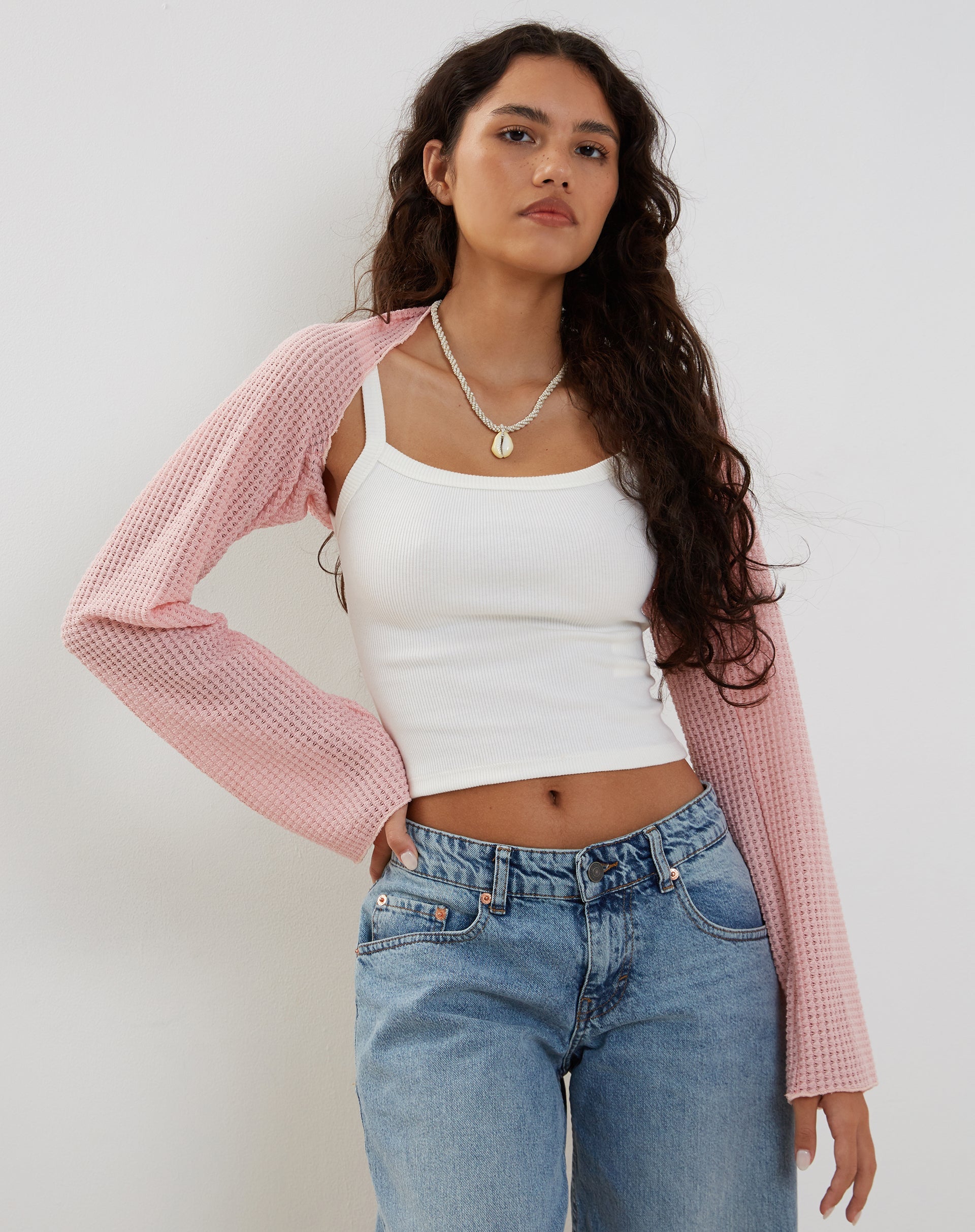 Imagen de Nobila Shrug Top en rosa bebé